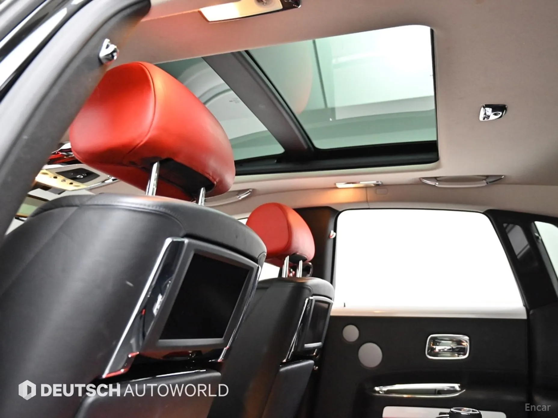 Rolls-Royce Ghost превью 19