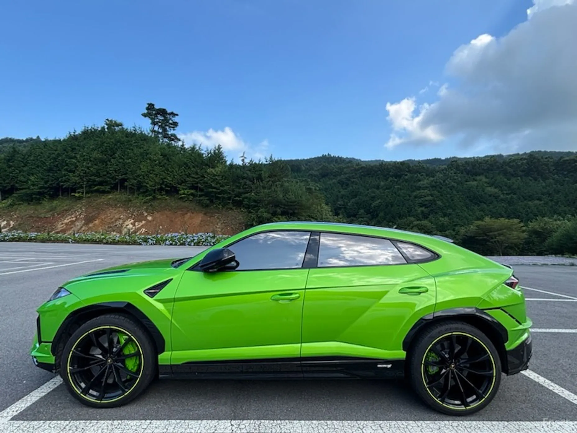 Lamborghini Urus превью 9