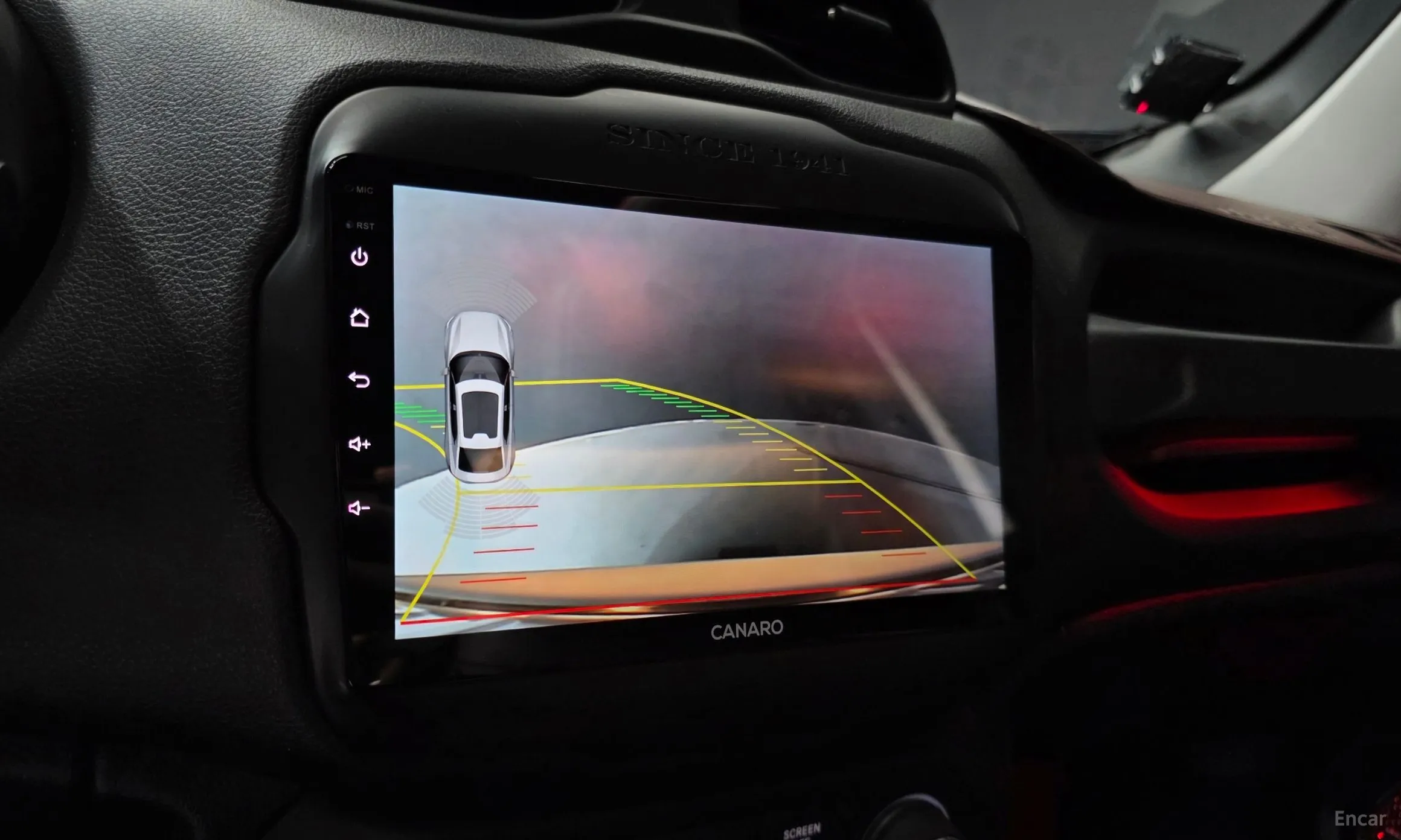 Jeep Renegade превью 16
