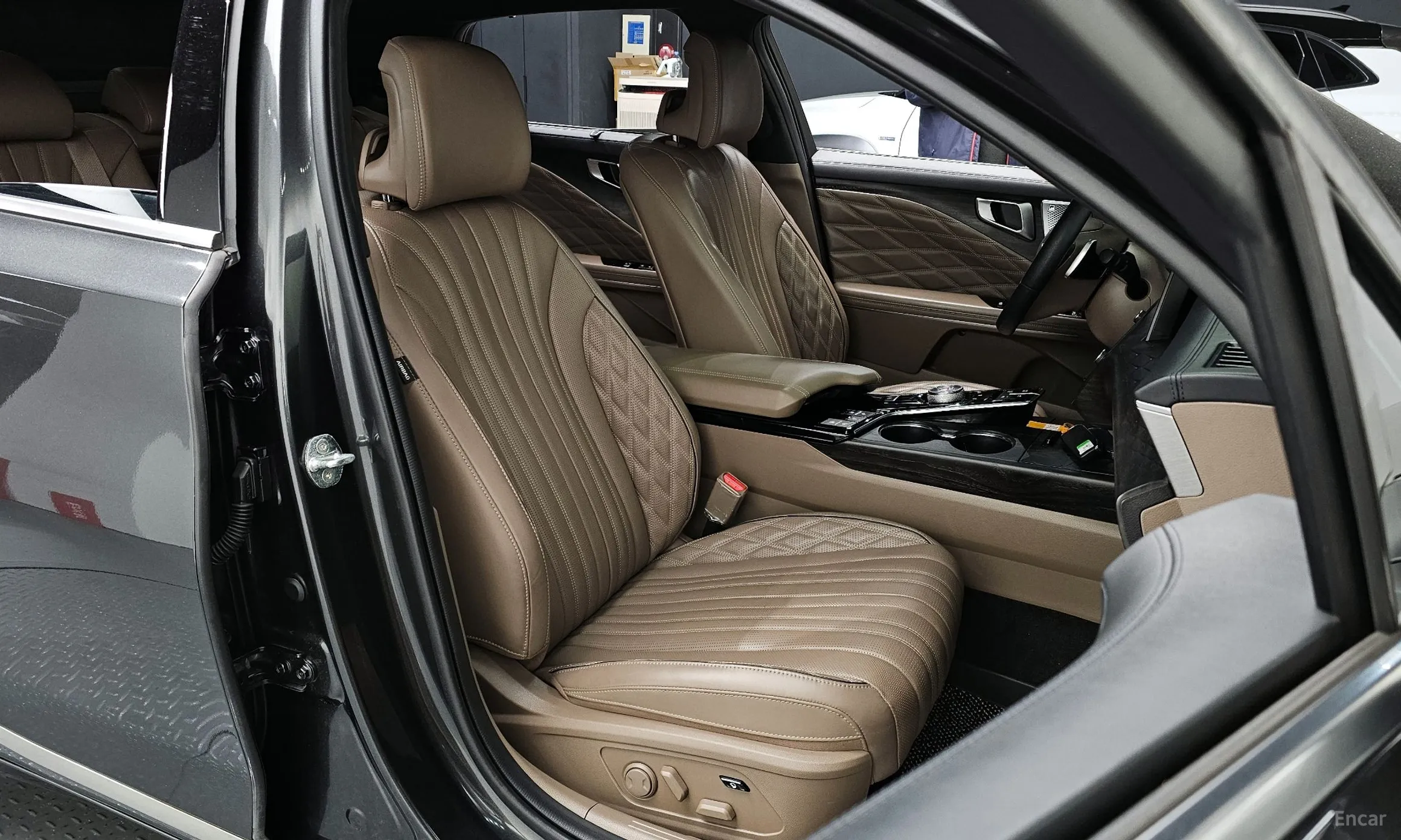 Kia K8 превью 10