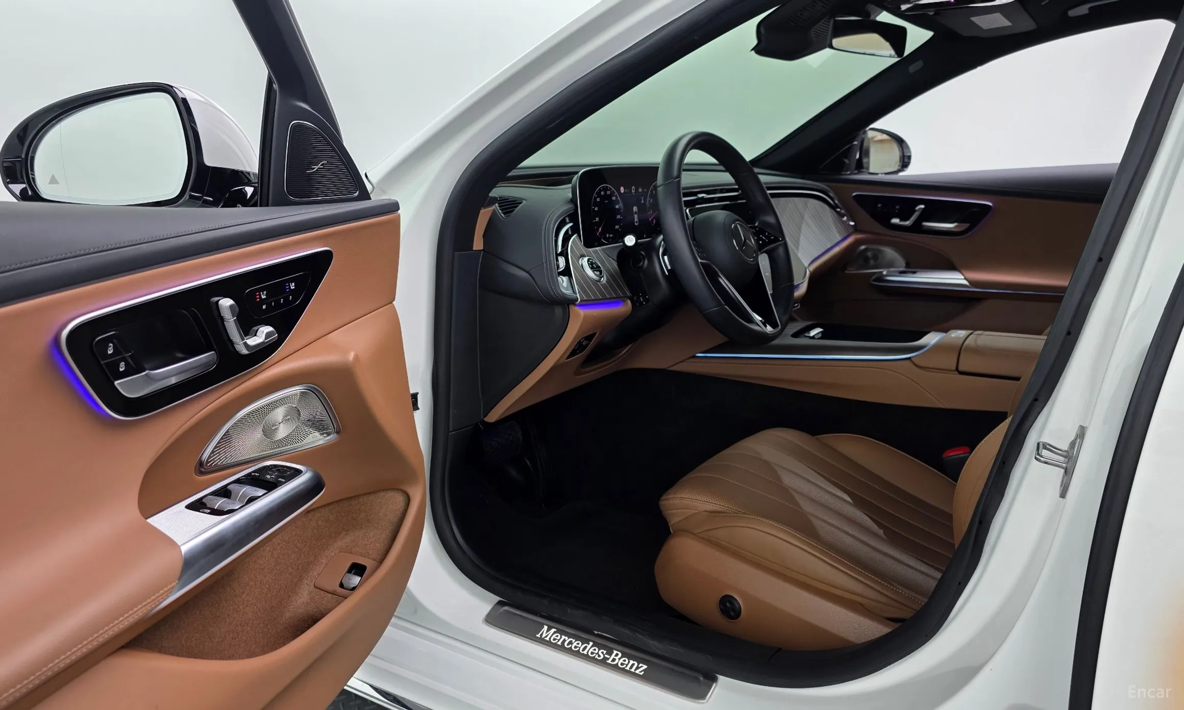 Mercedes Benz E-Class W214 превью 13