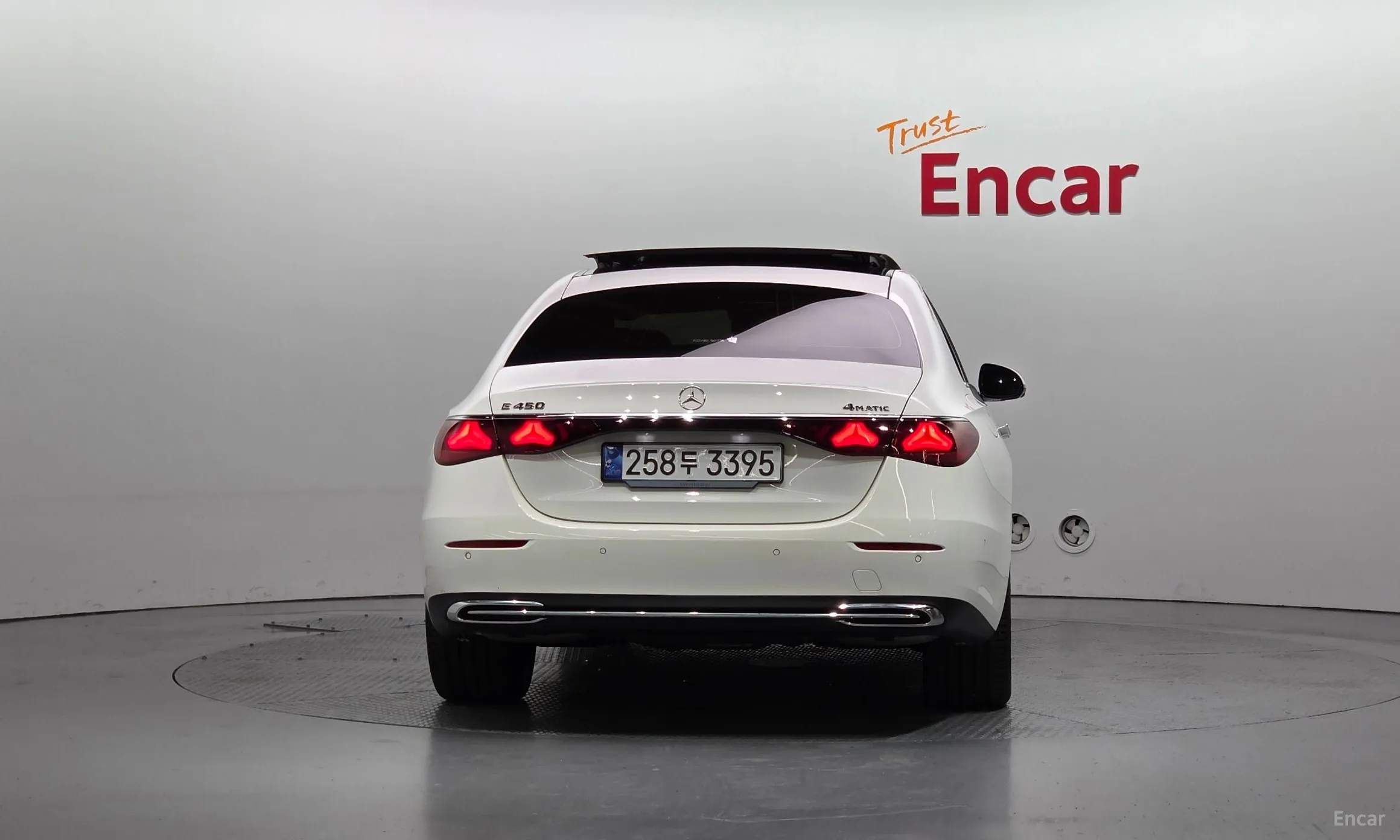 Mercedes Benz E-Class W214 превью 4
