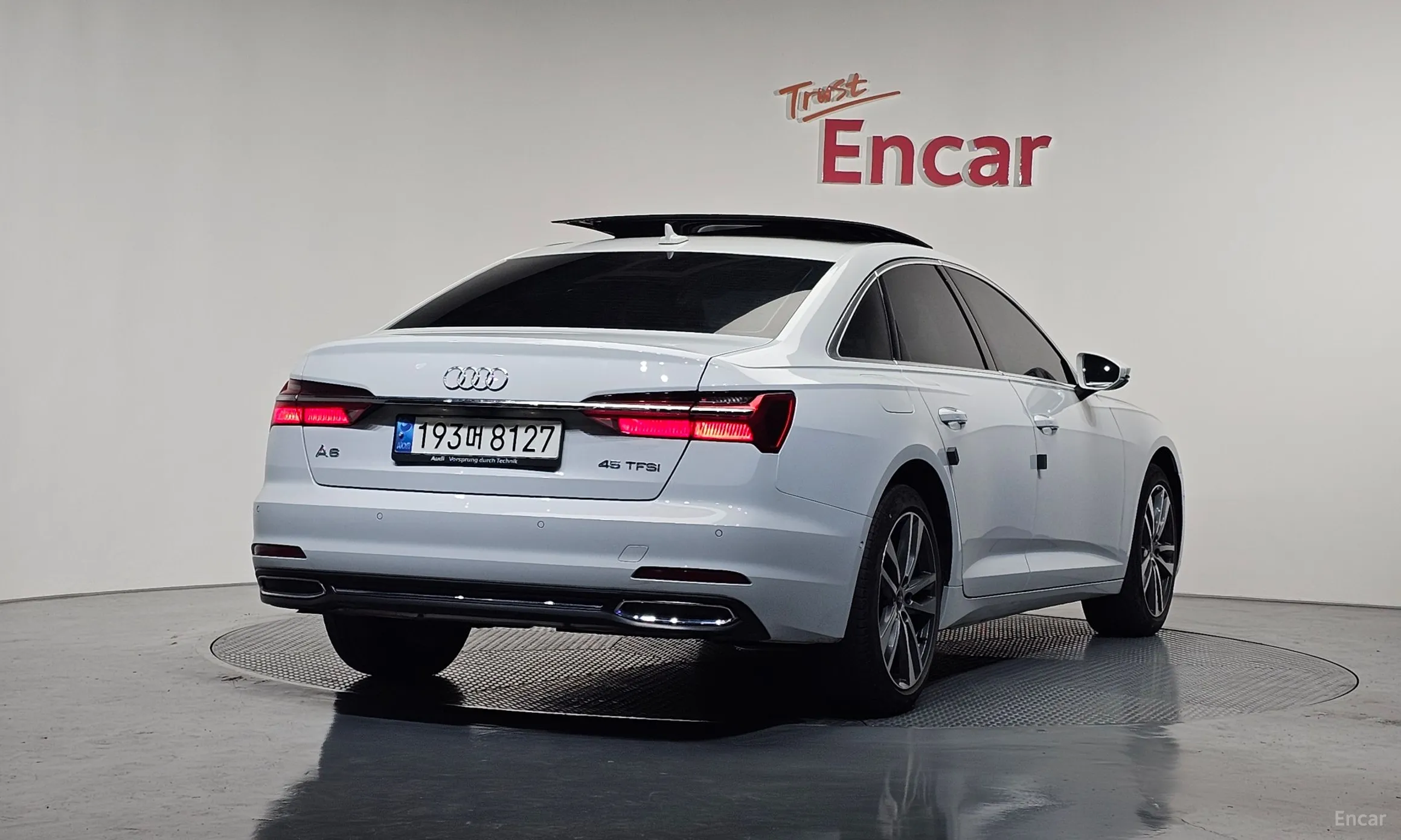 Audi A6 (C8) превью 2