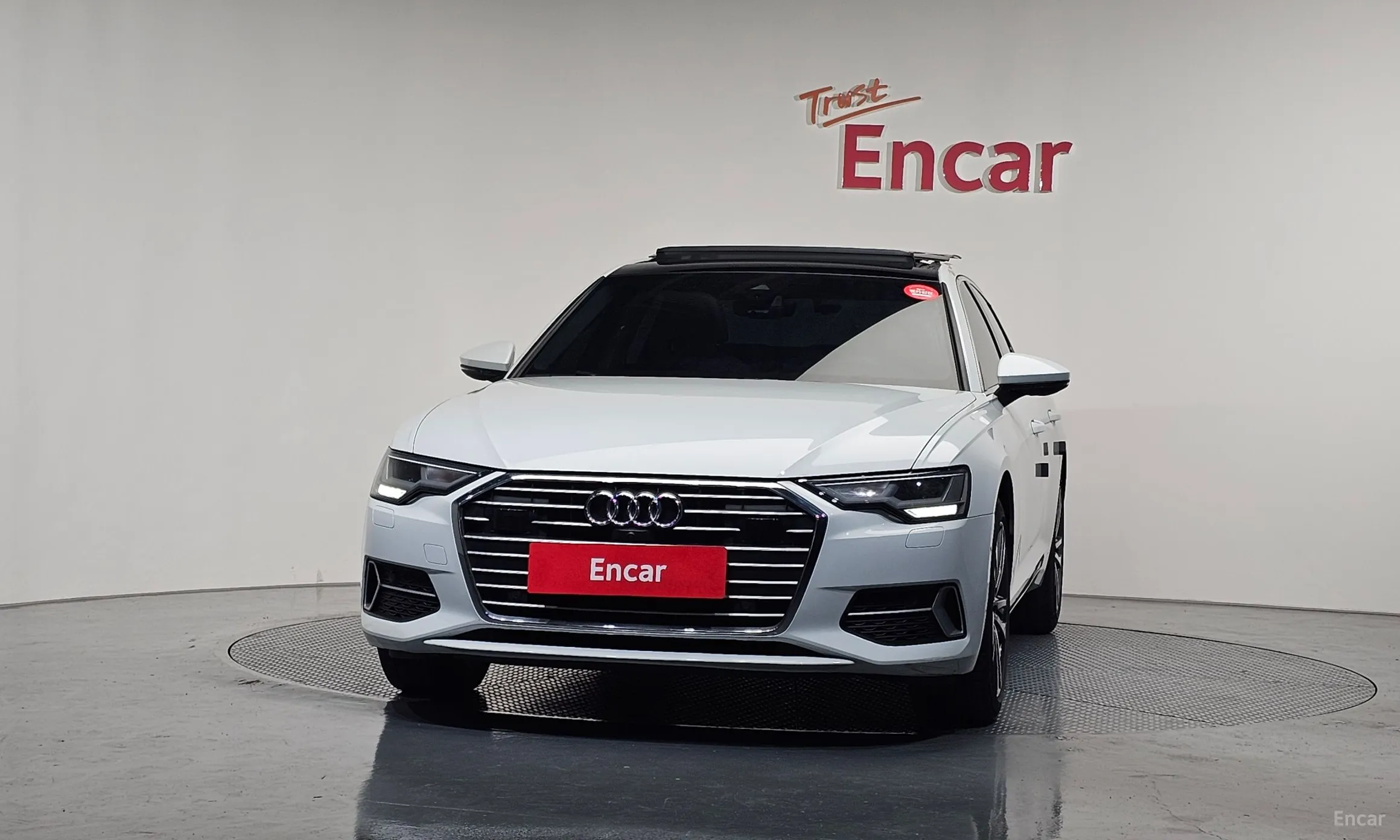 Audi A6 (C8) превью 3