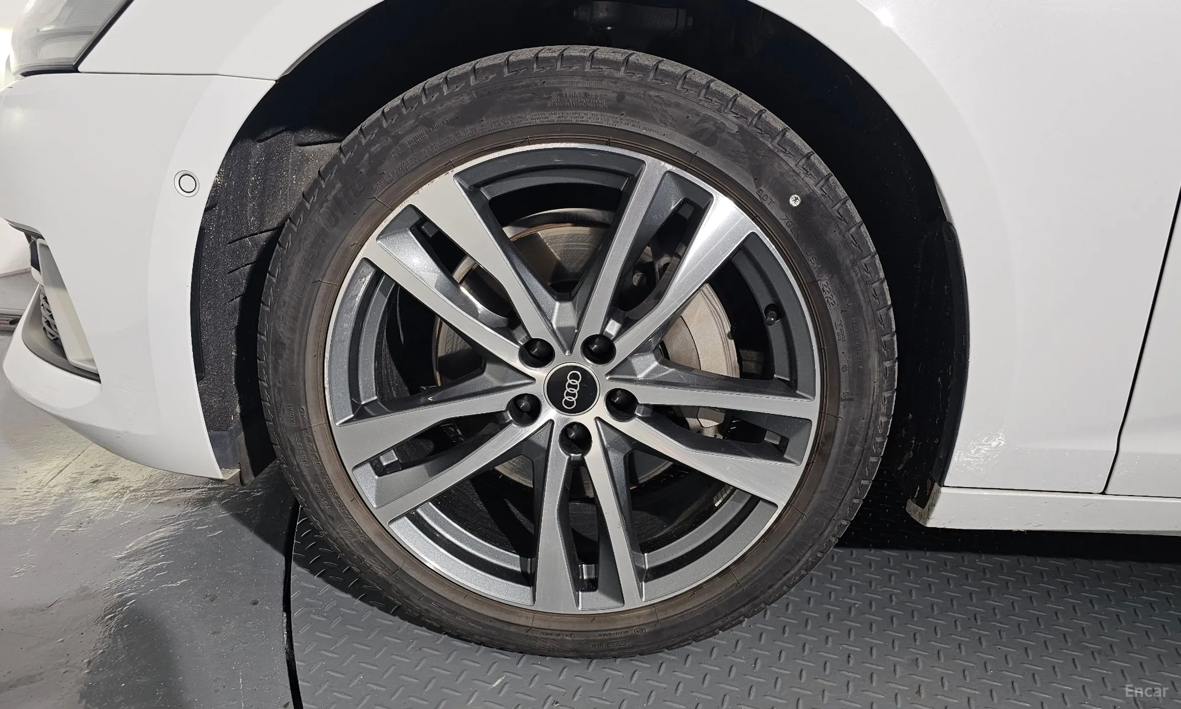 Audi A6 (C8) превью 5