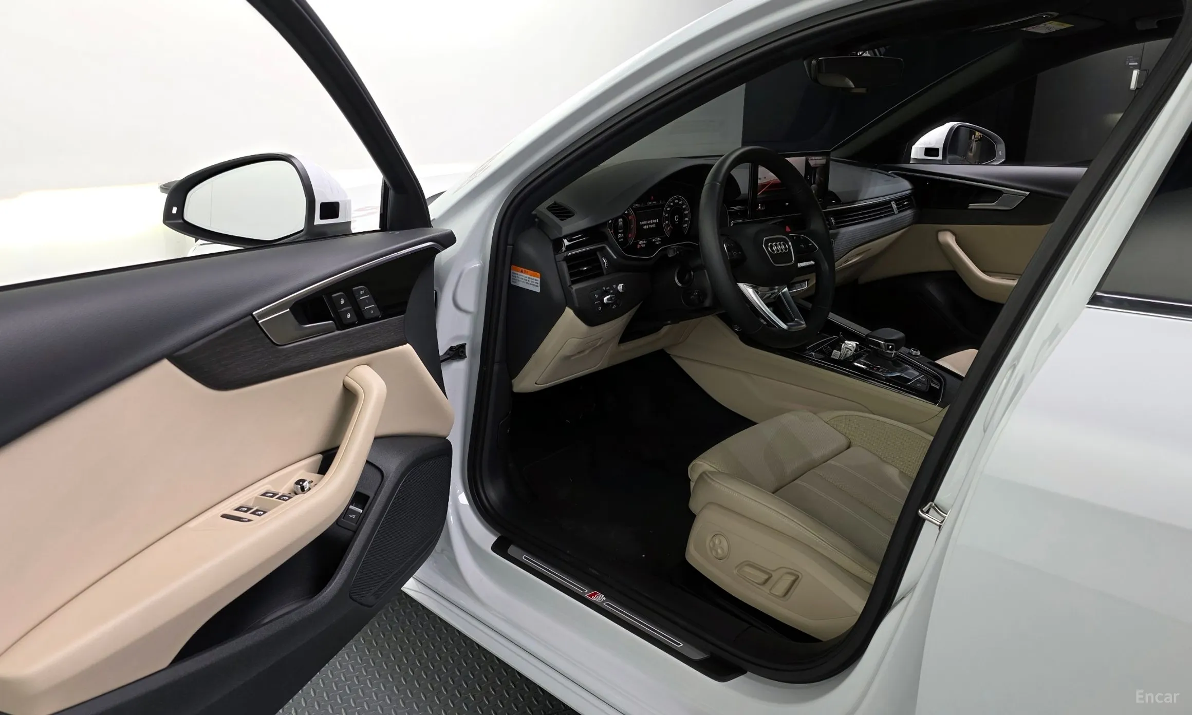 Audi A4 (B9) превью 10