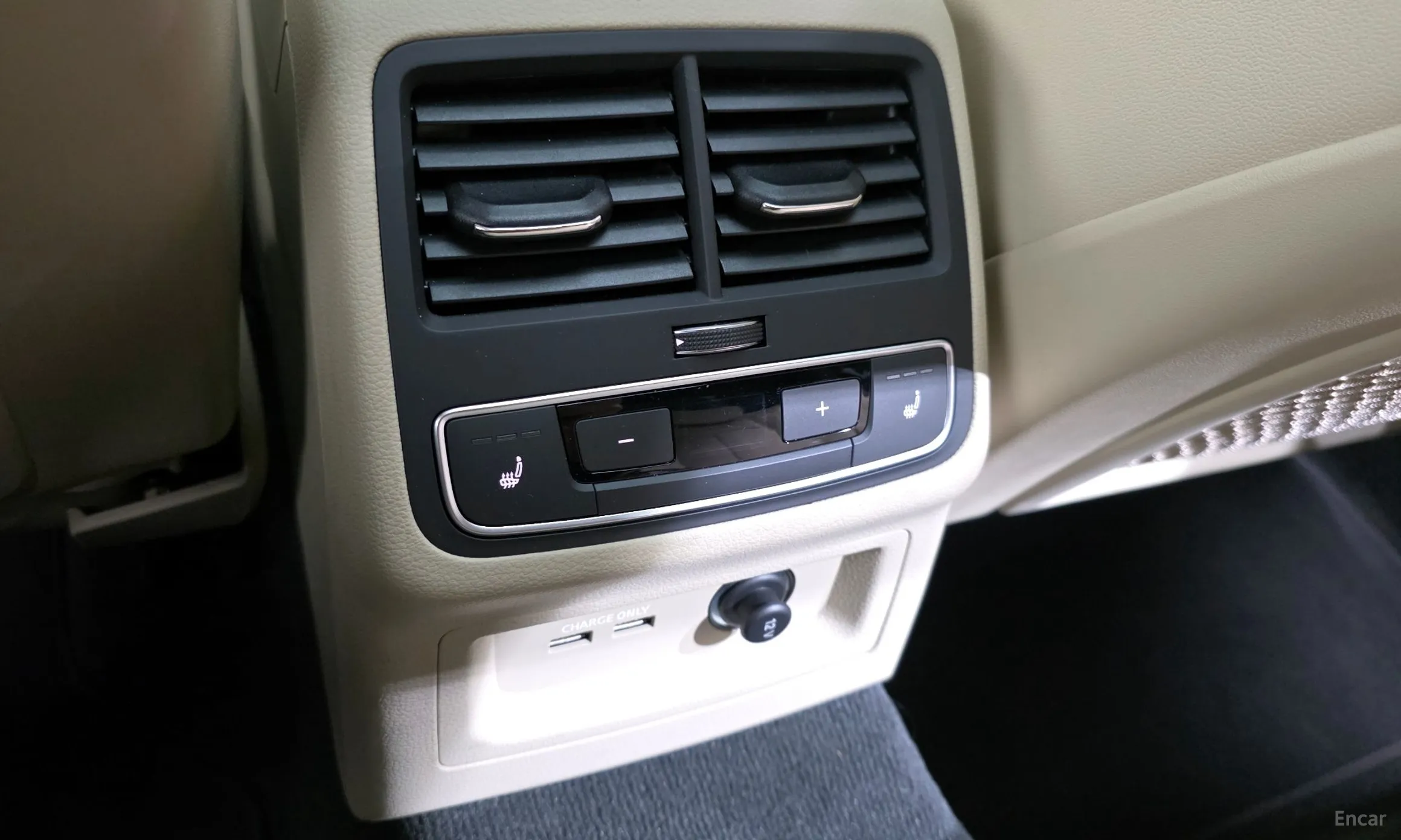 Audi A4 (B9) превью 18