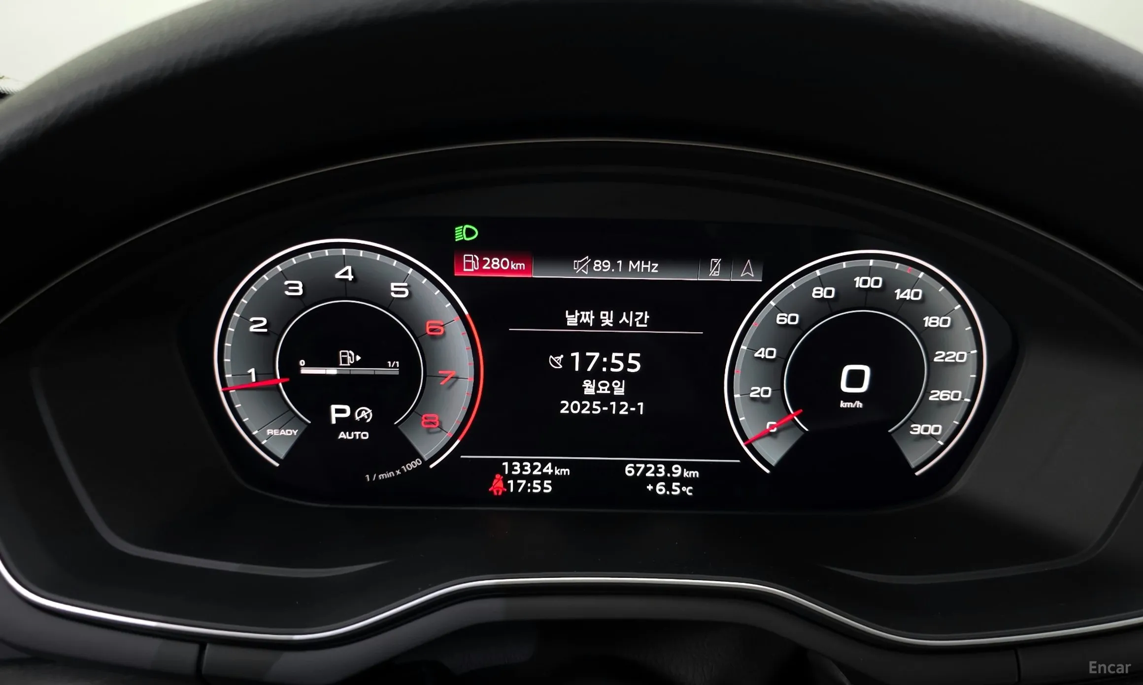 Audi A4 (B9) превью 8