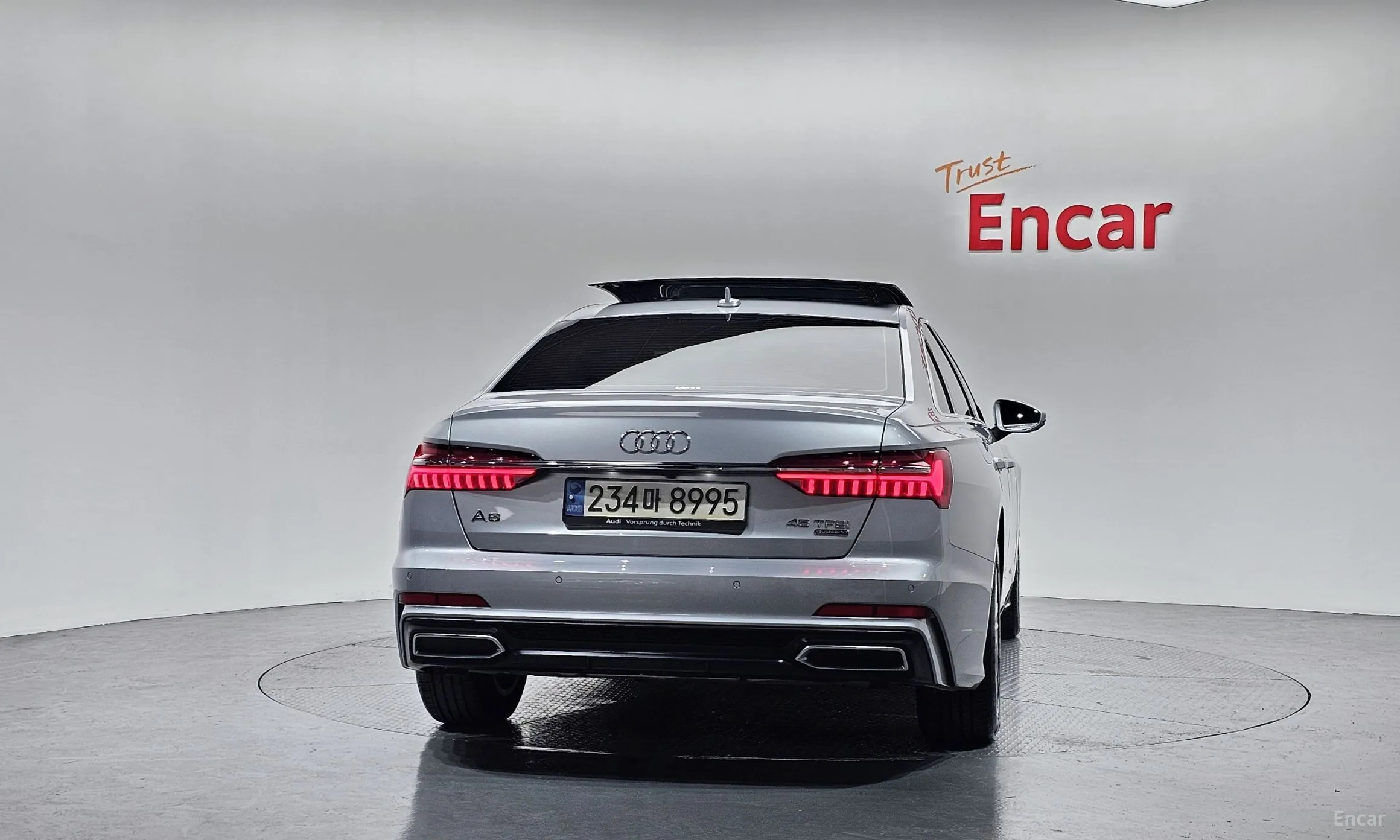 Audi A6 (C8) превью 4