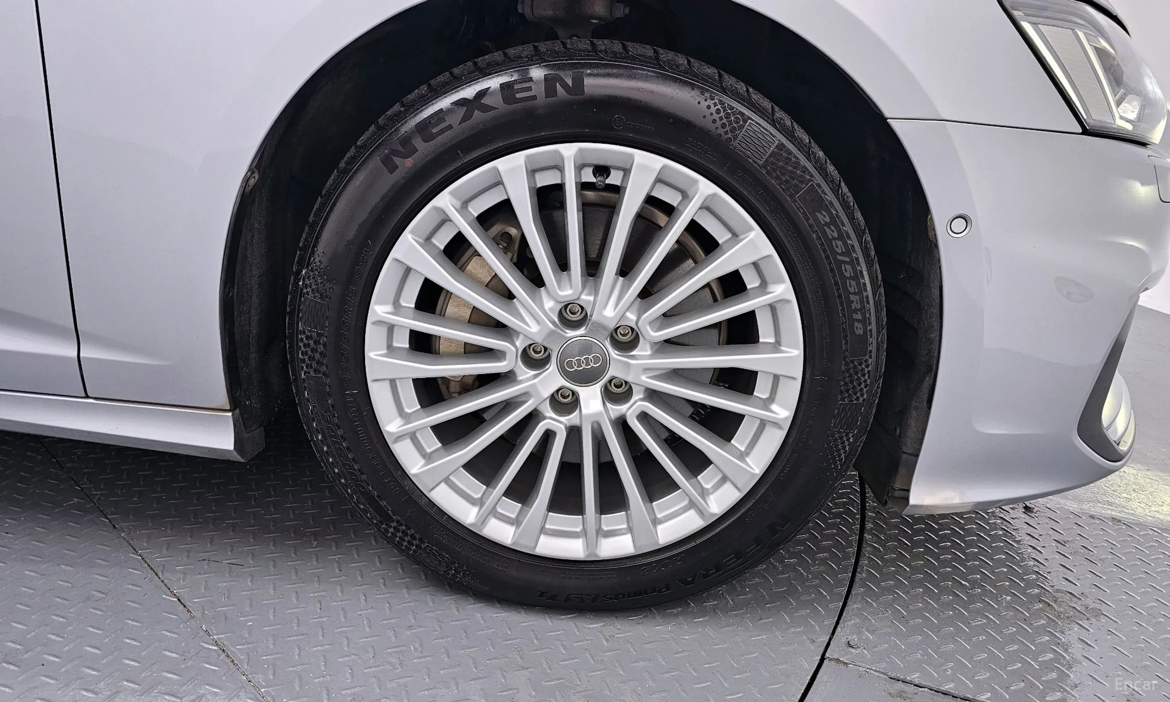 Audi A6 (C8) превью 5