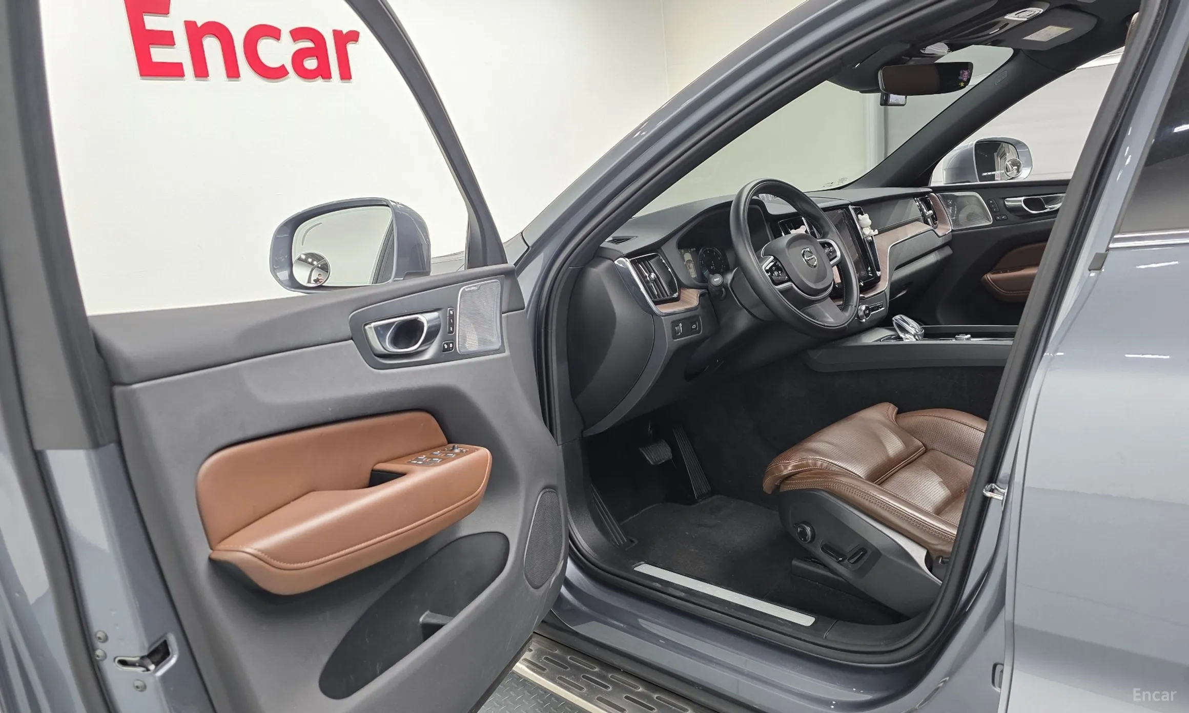 Volvo XC60 Gen 2 превью 10