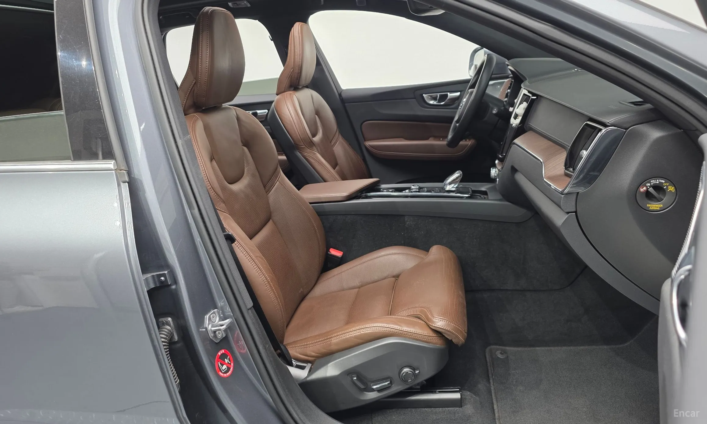 Volvo XC60 Gen 2 превью 11