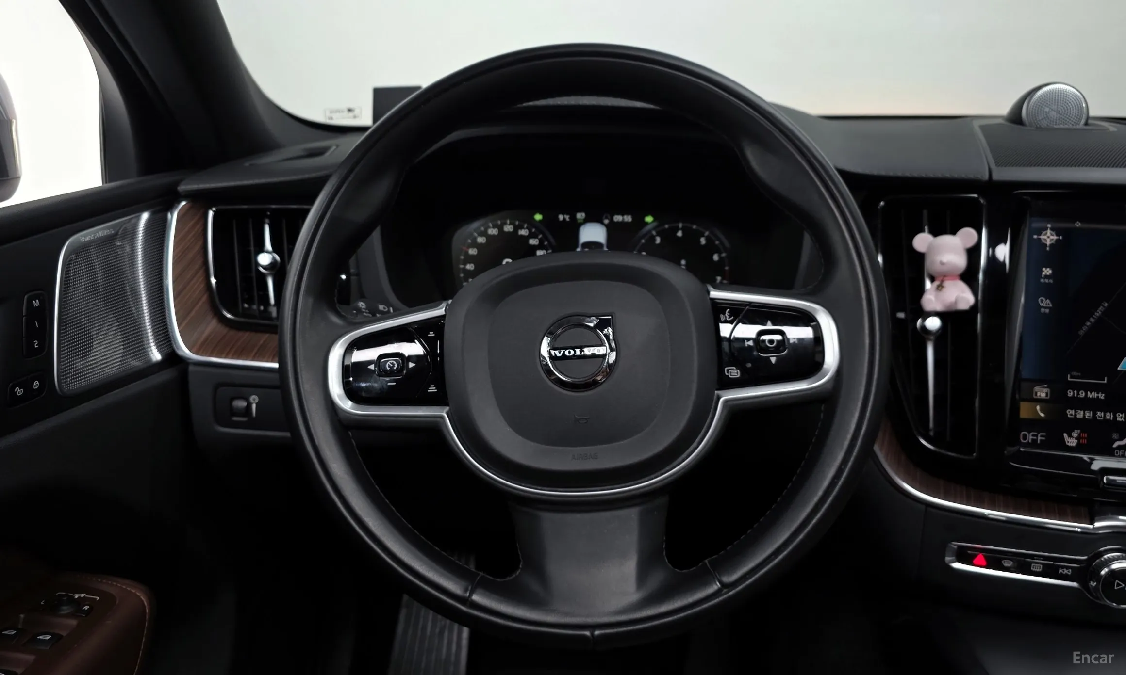 Volvo XC60 Gen 2 превью 13