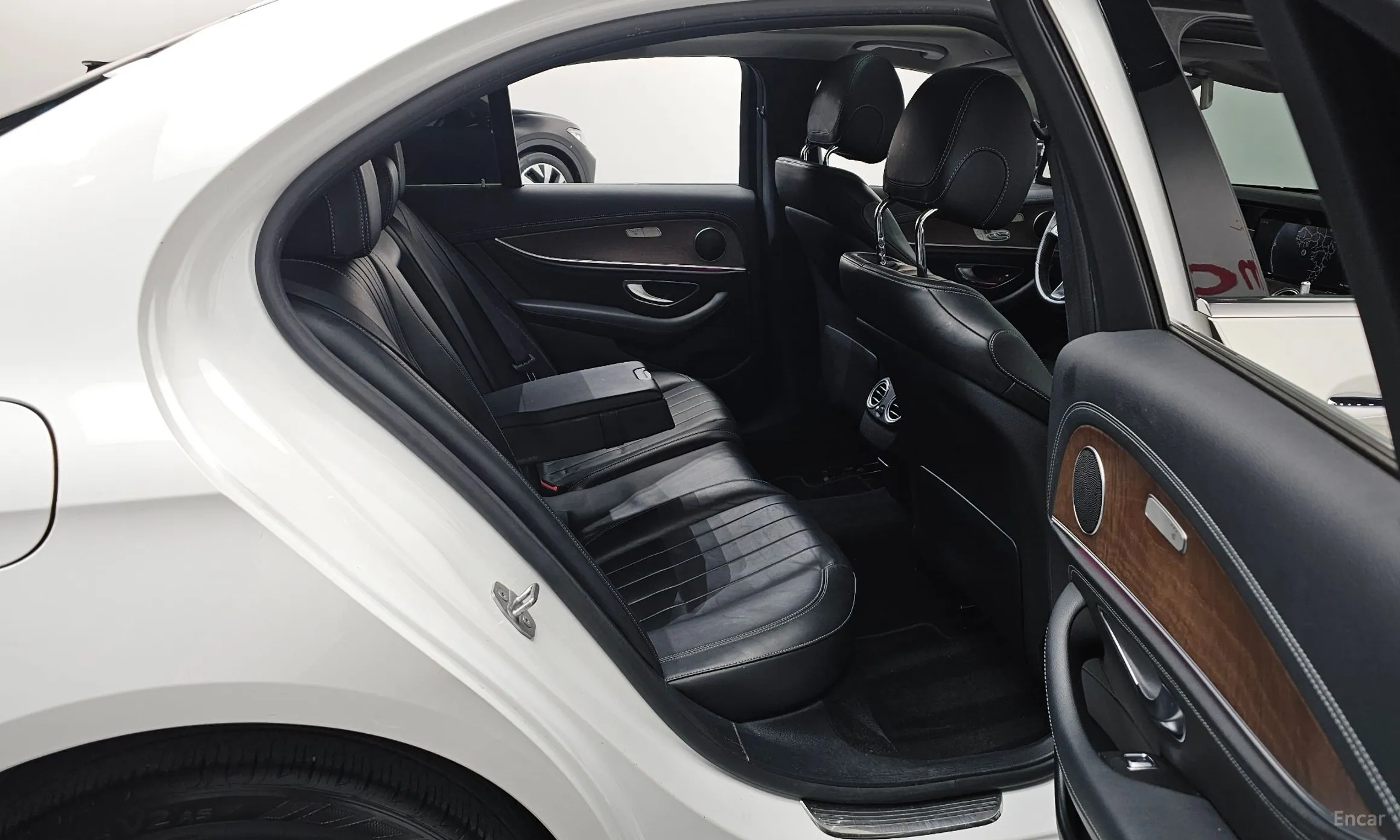 Mercedes Benz E-Class W213 превью 12
