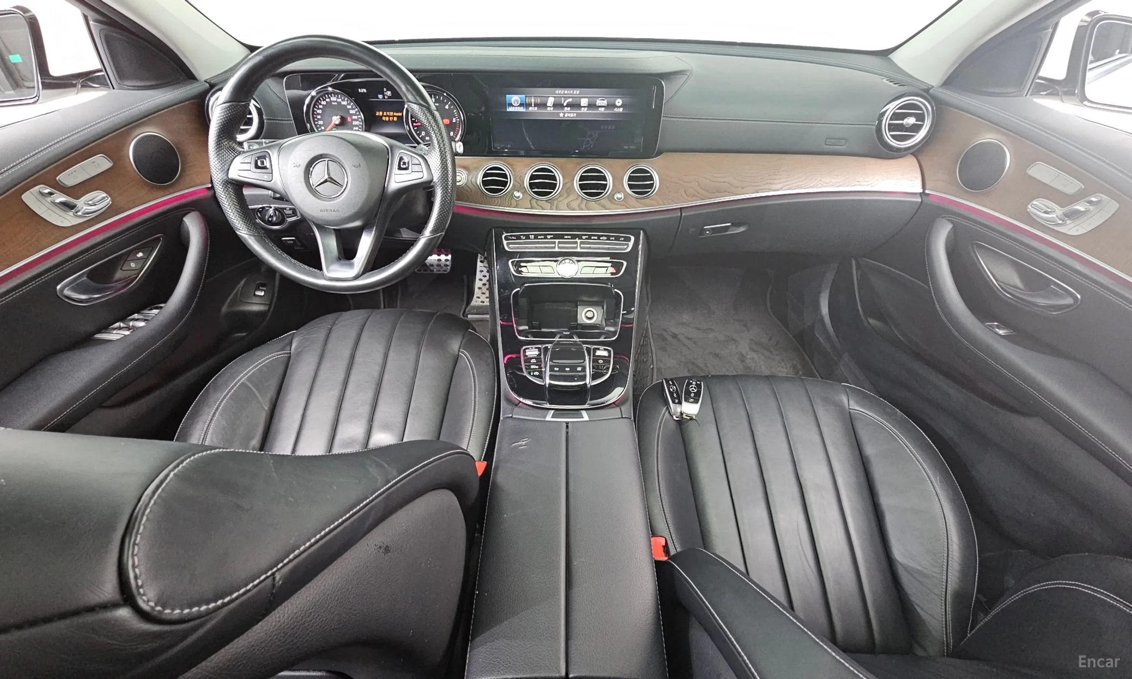 Mercedes Benz E-Class W213 превью 7