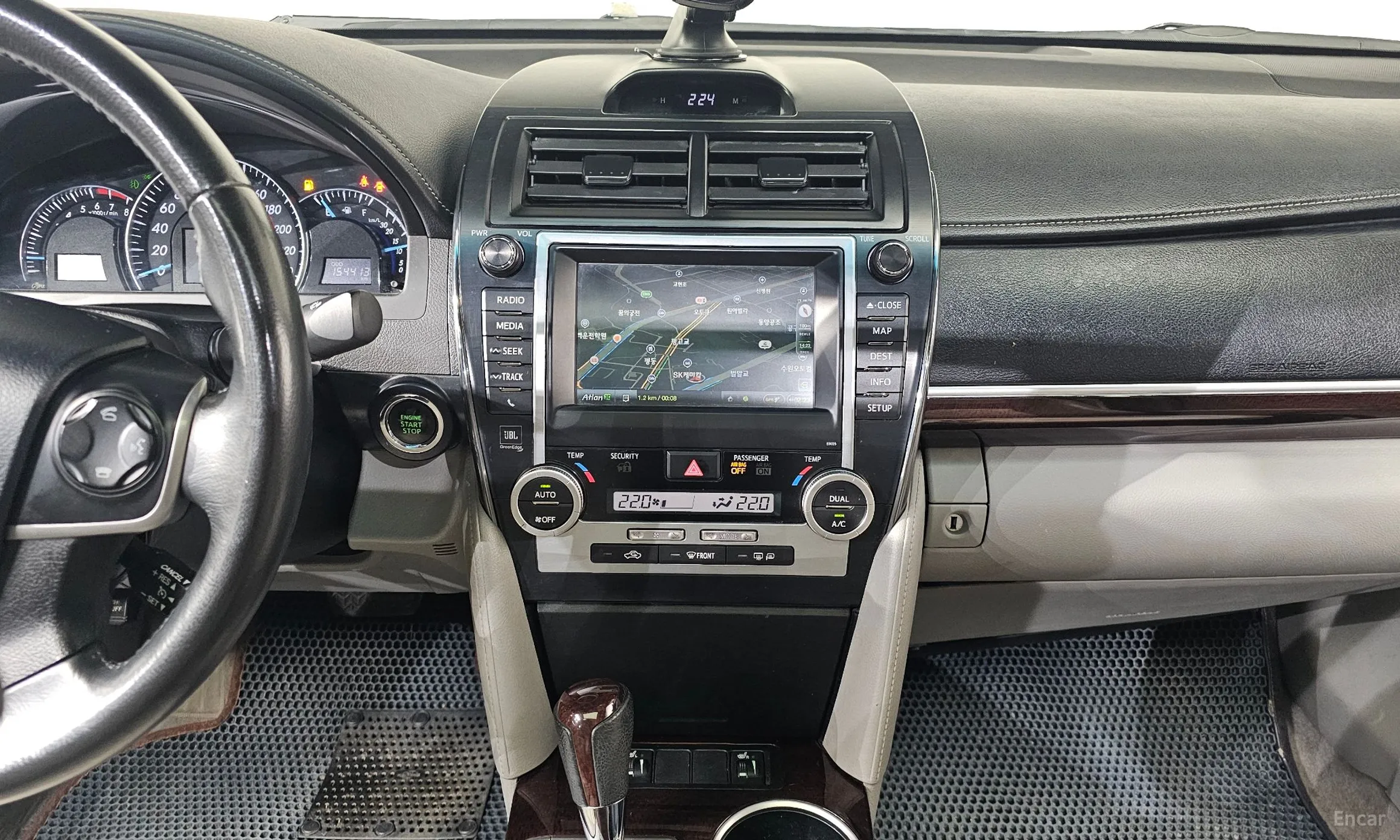 Toyota New Camry превью 15
