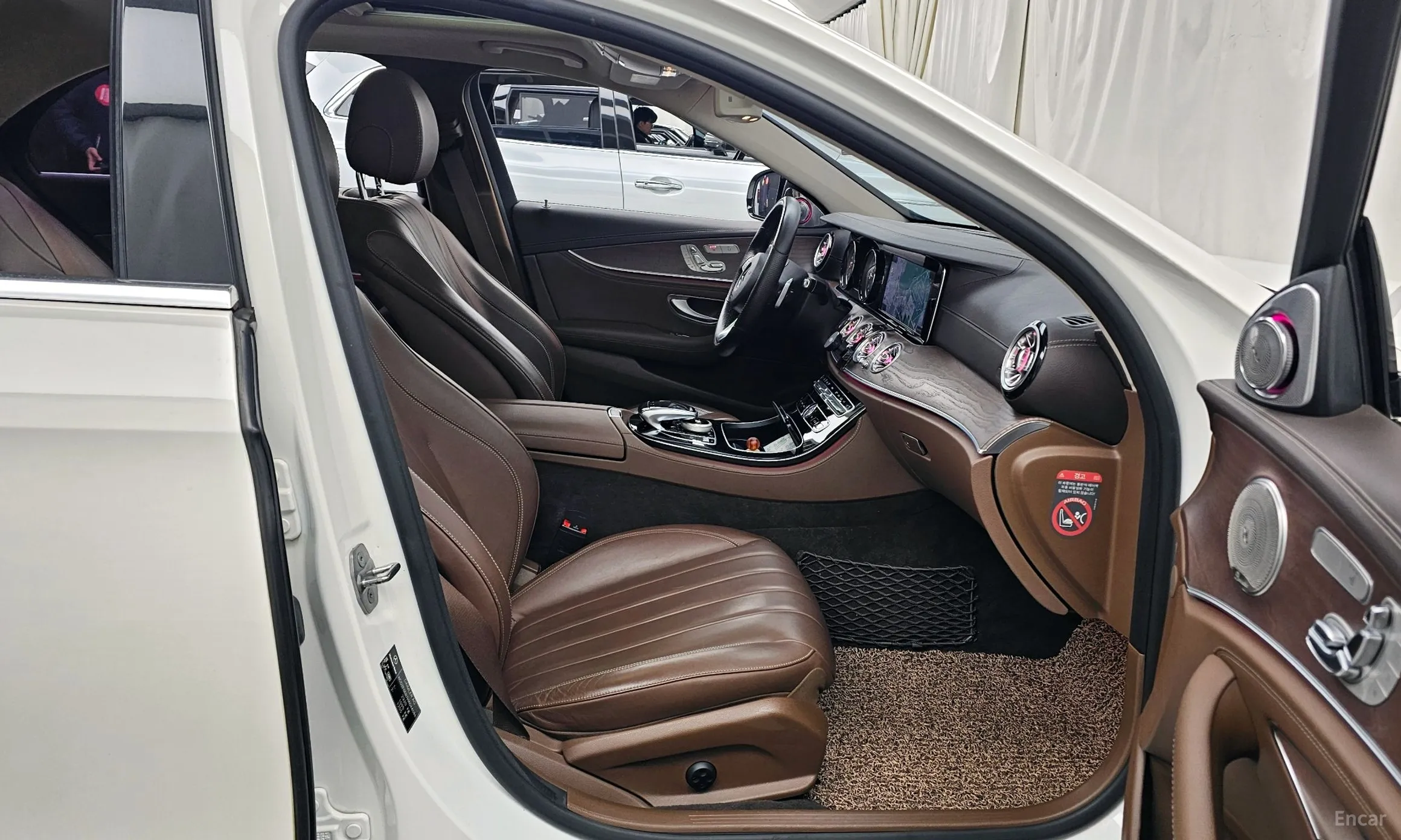 Mercedes Benz E-Class W213 превью 11