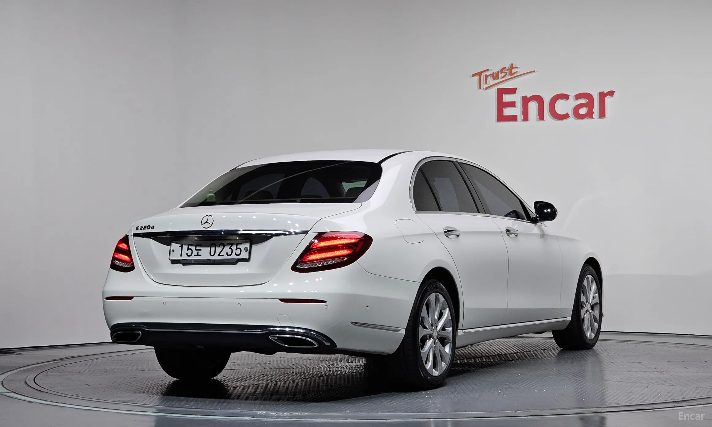 Mercedes Benz E-Class W213 превью 2