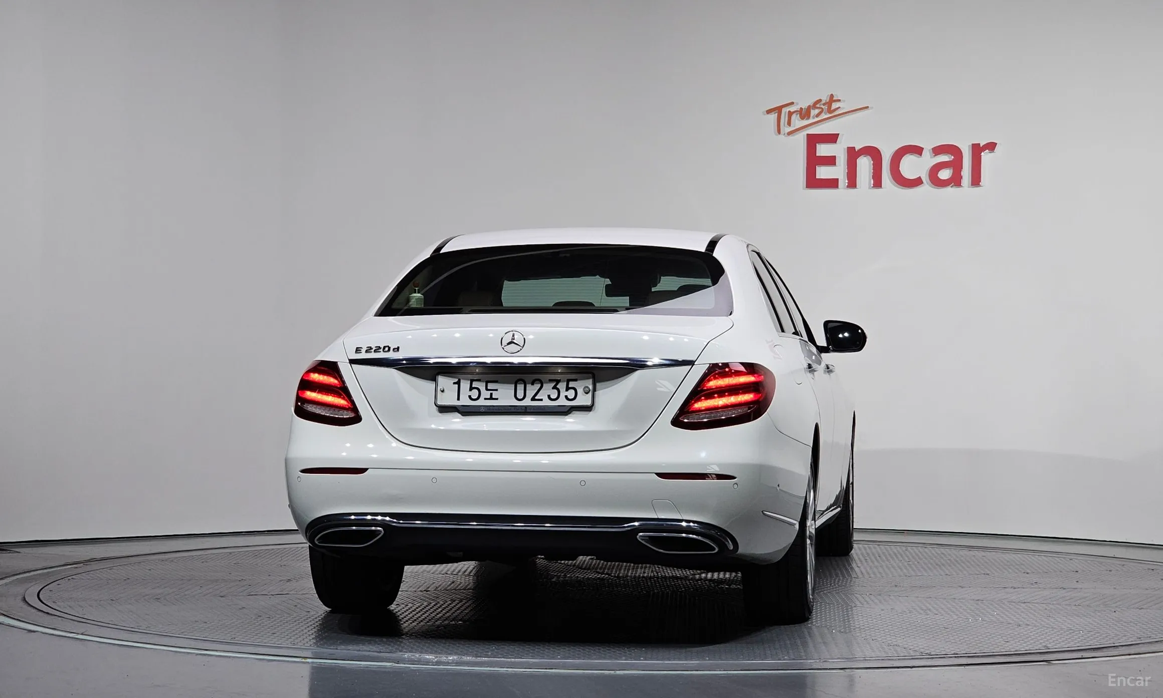 Mercedes Benz E-Class W213 превью 4