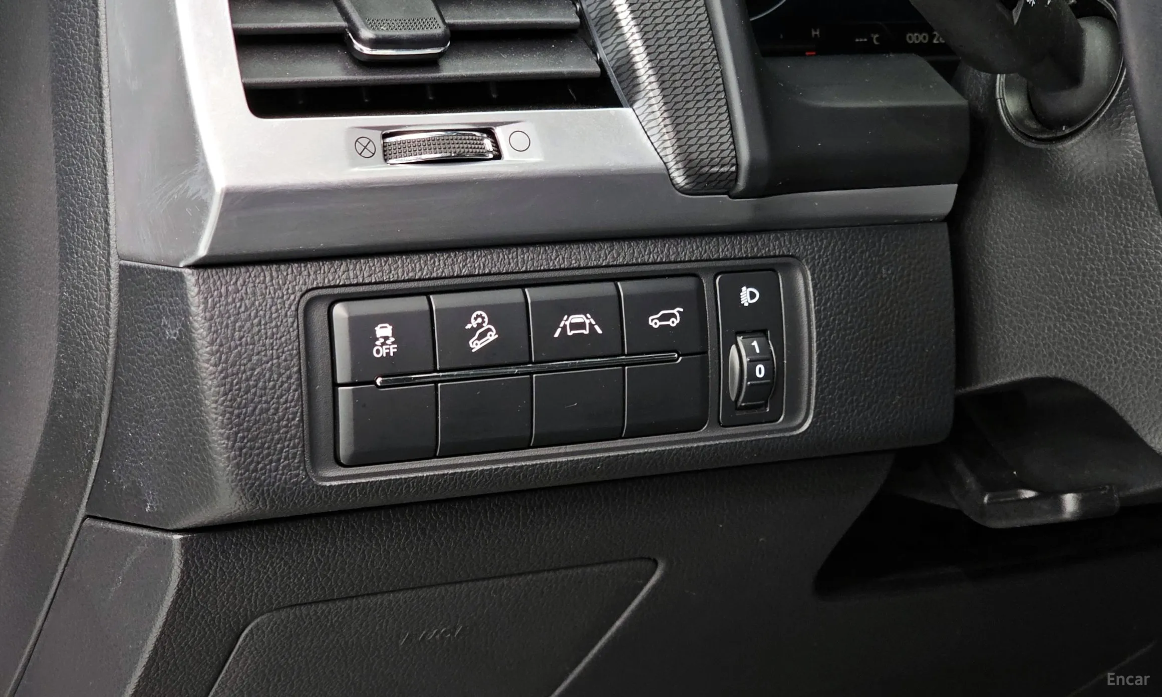 KG Mobility (SsangYong) Rexton превью 15