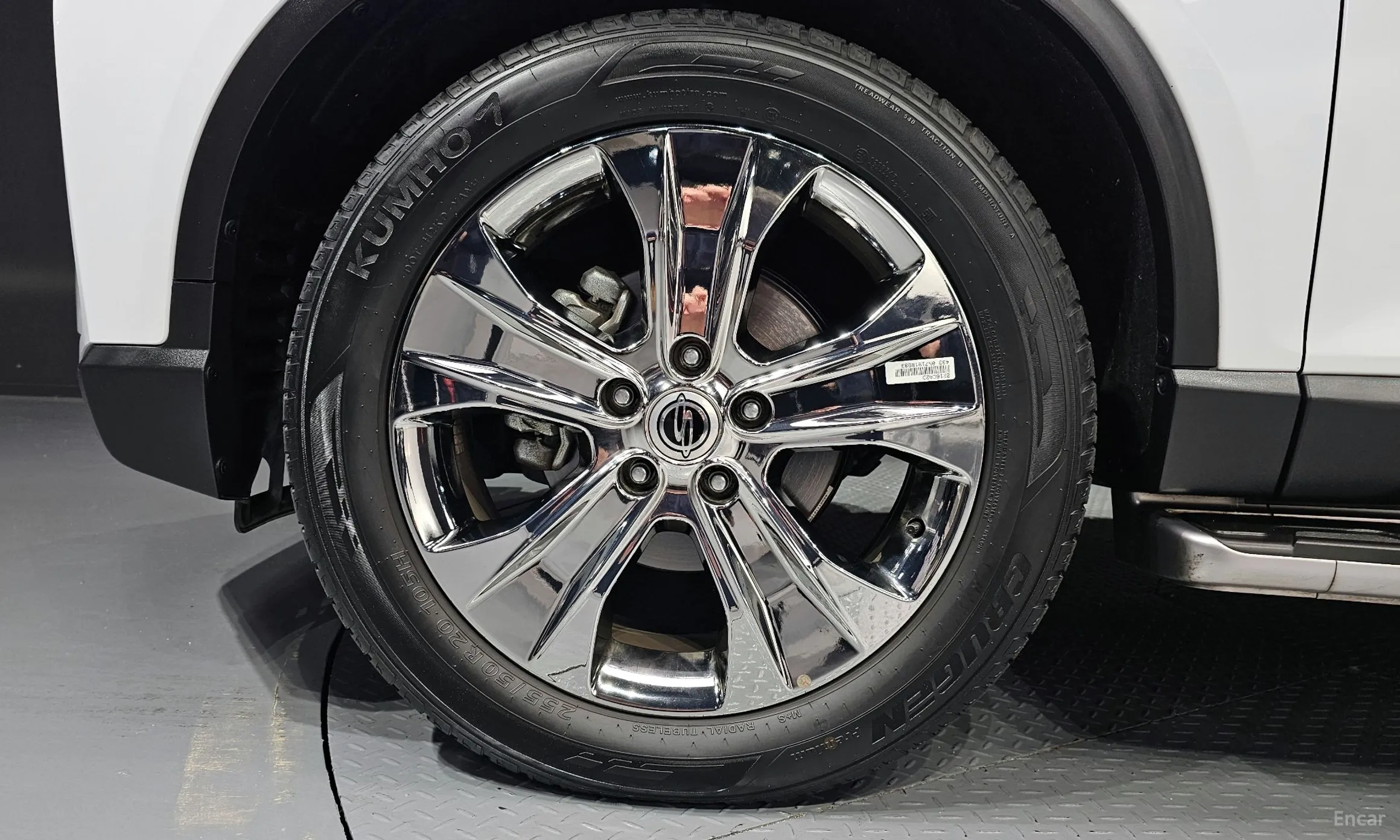 KG Mobility (SsangYong) Rexton превью 5