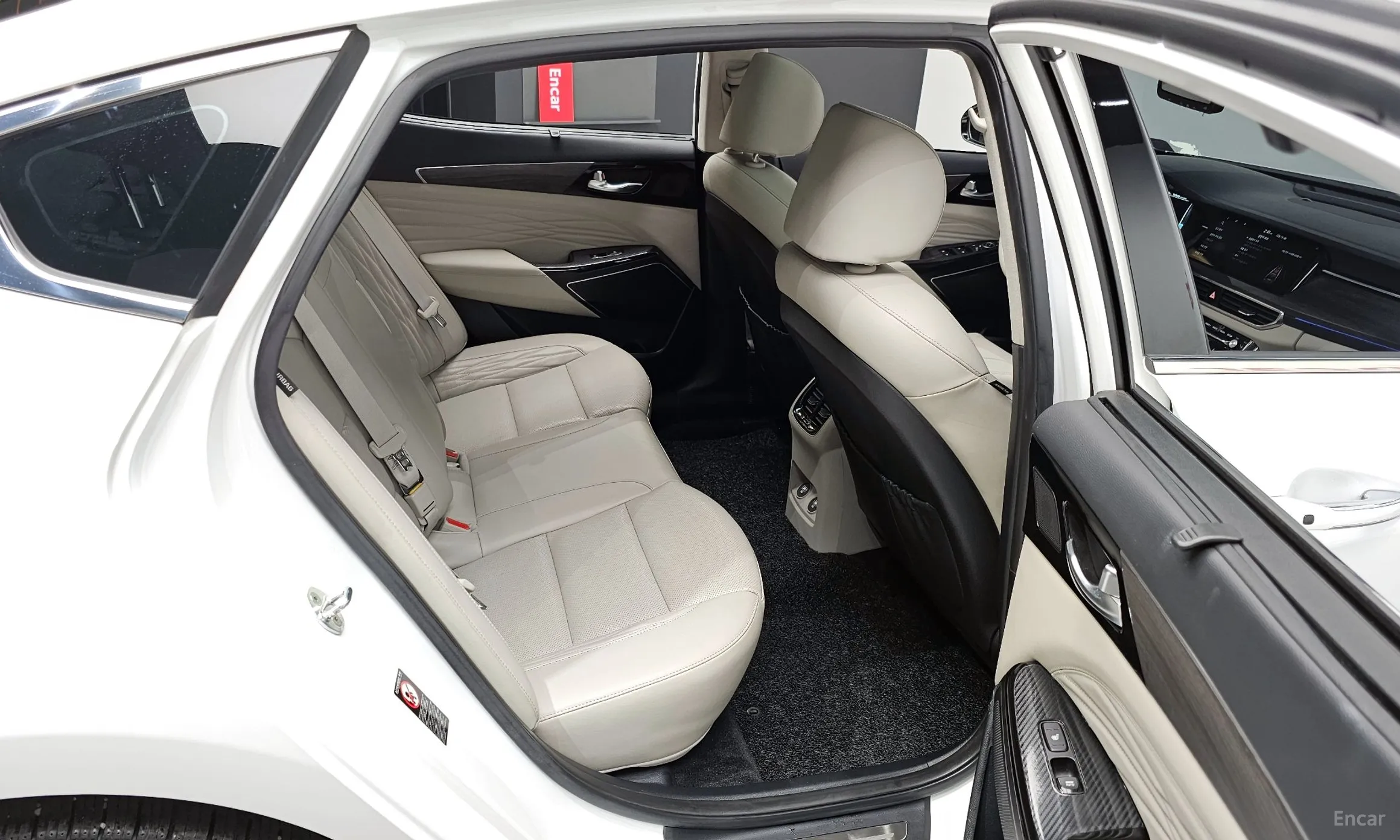 Kia K7 Premier Hybrid превью 12