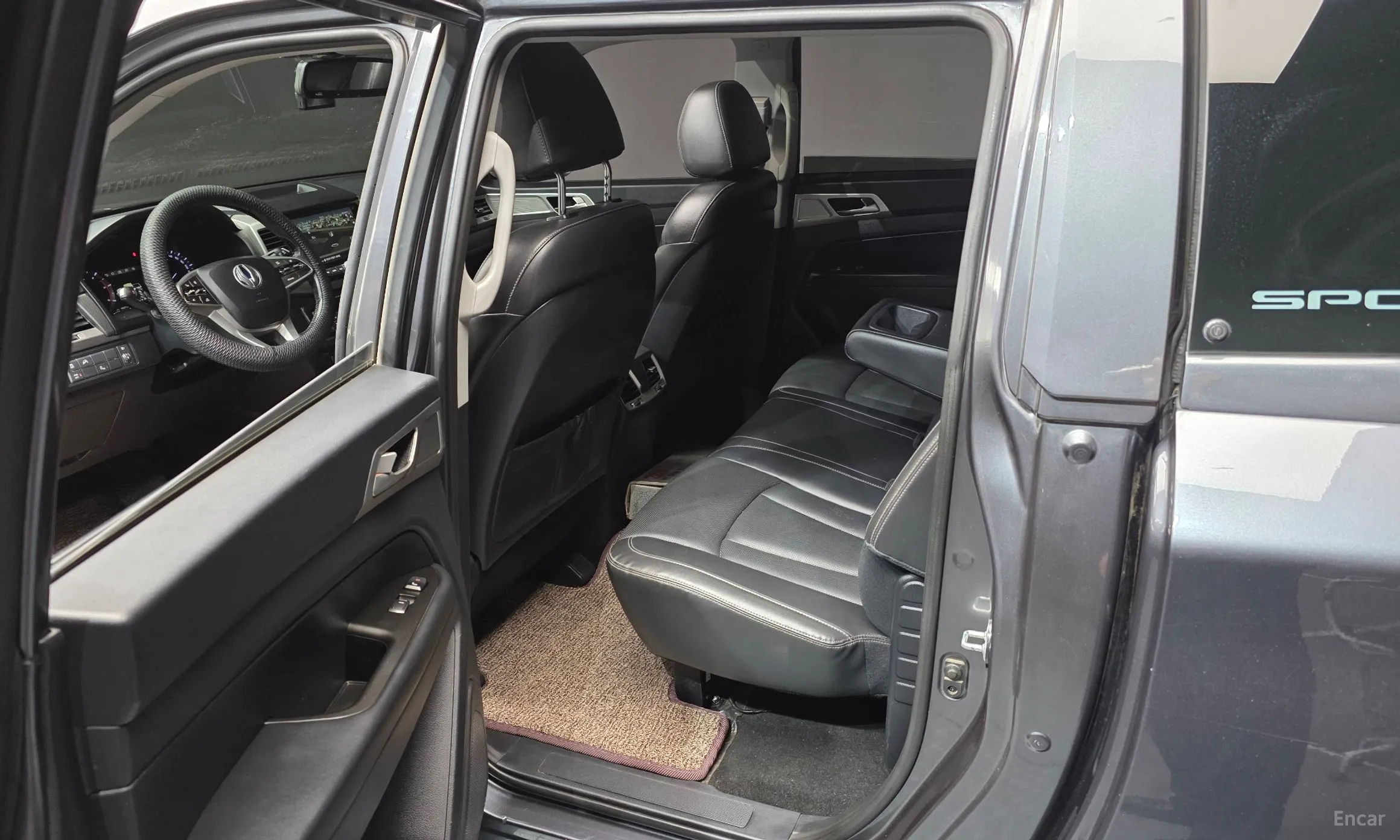 KG Mobility (SsangYong) Rexton Sports превью 11