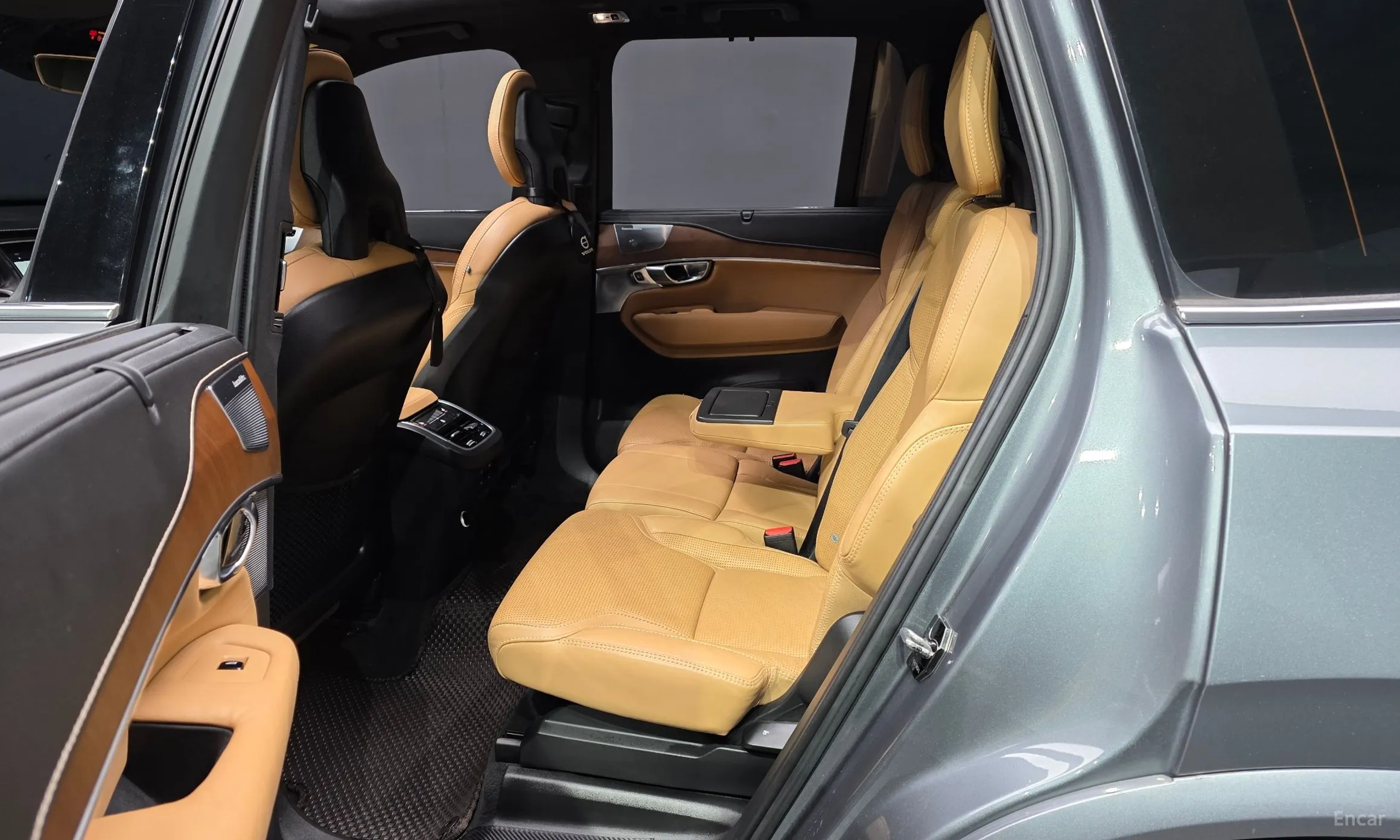 Volvo XC90 Gen 2 превью 12