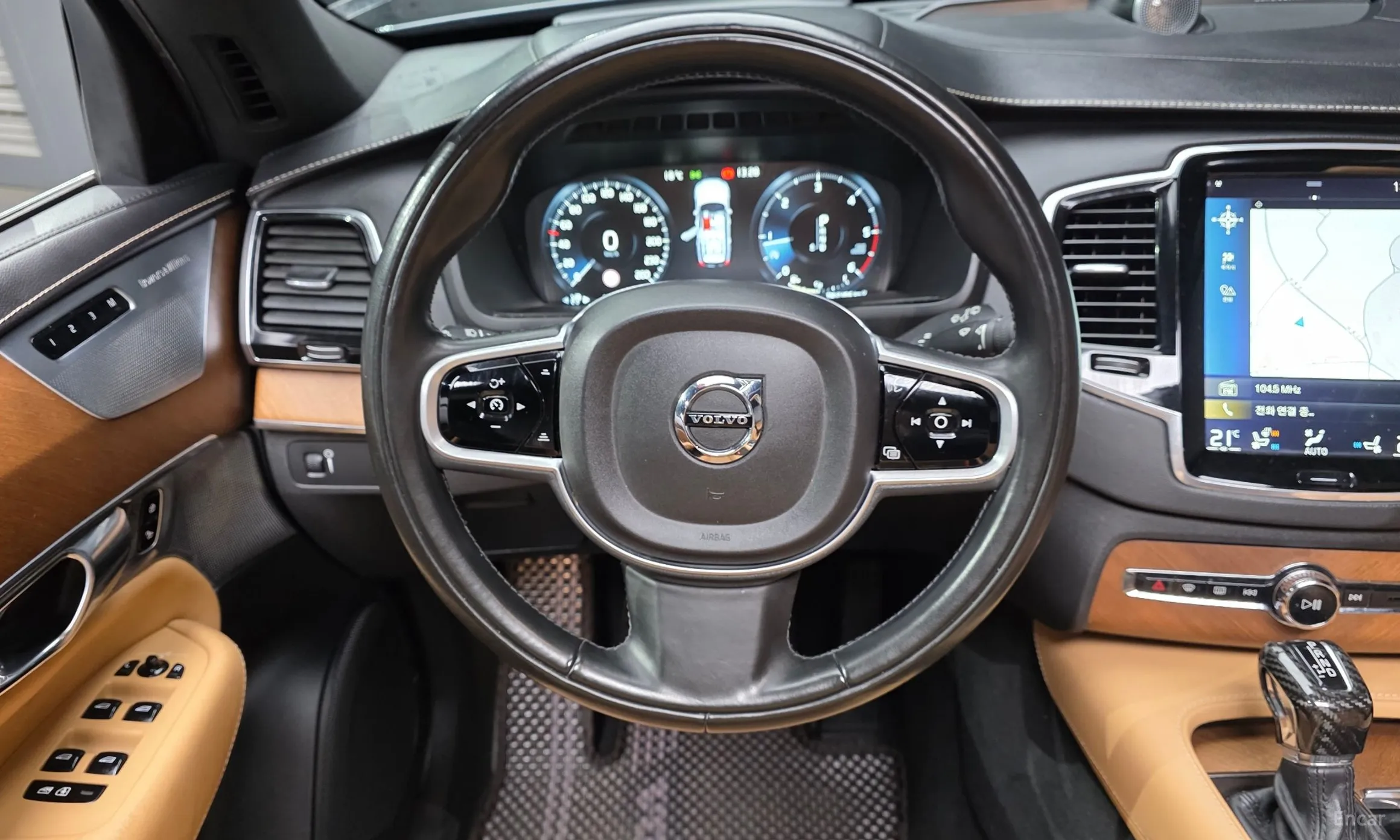 Volvo XC90 Gen 2 превью 13