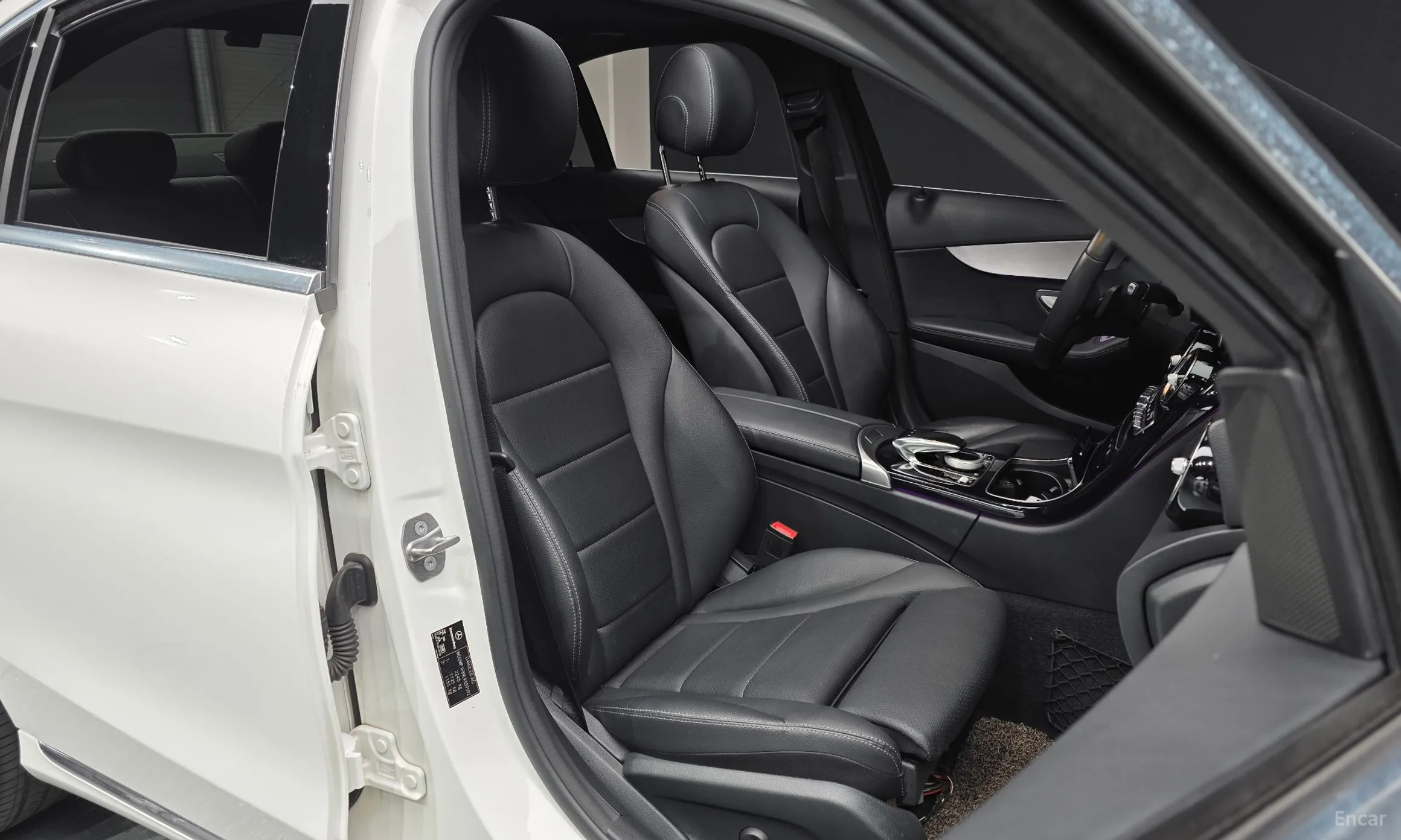 Mercedes Benz C-Class W205 превью 10