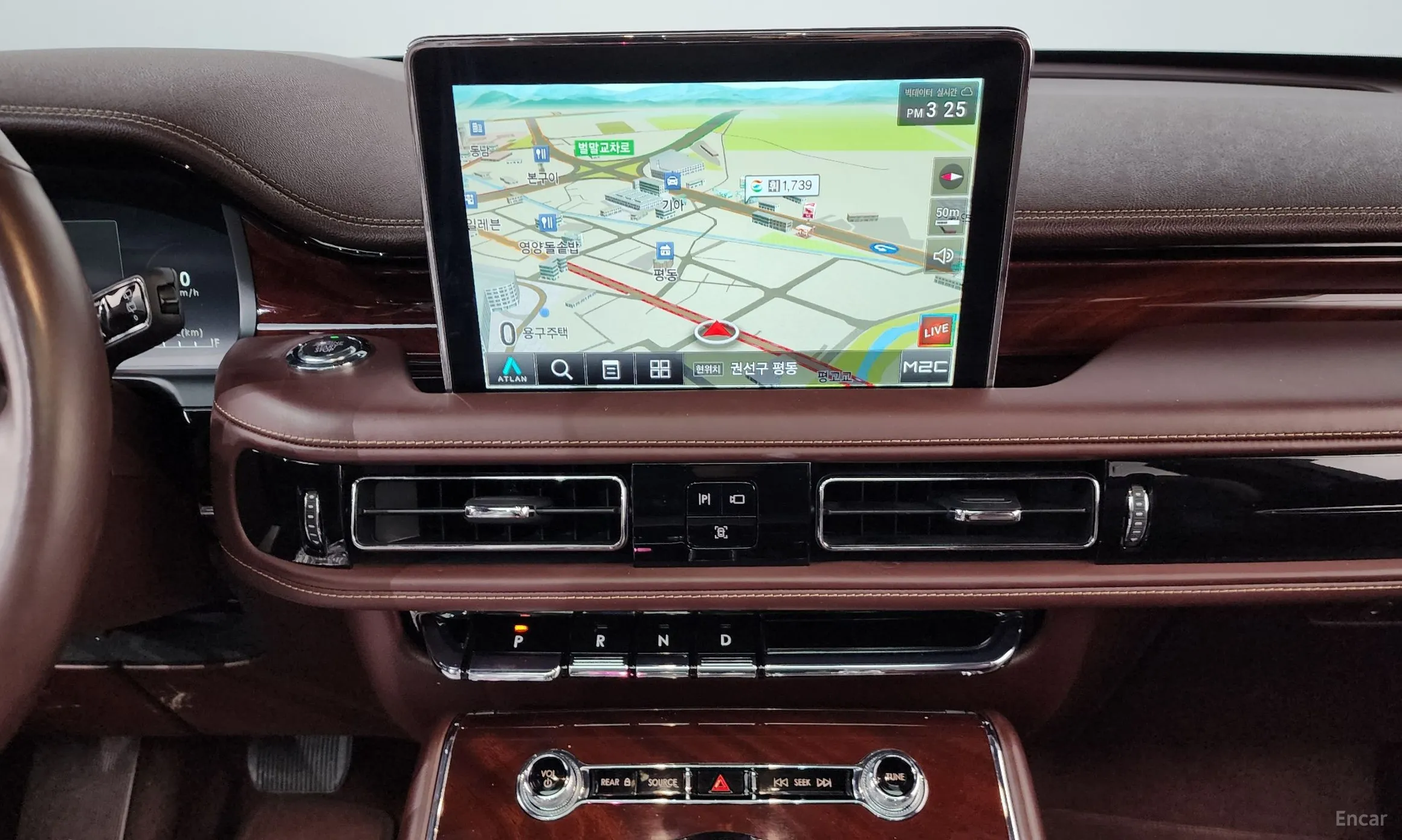 Lincoln Aviator 2nd Generation превью 14