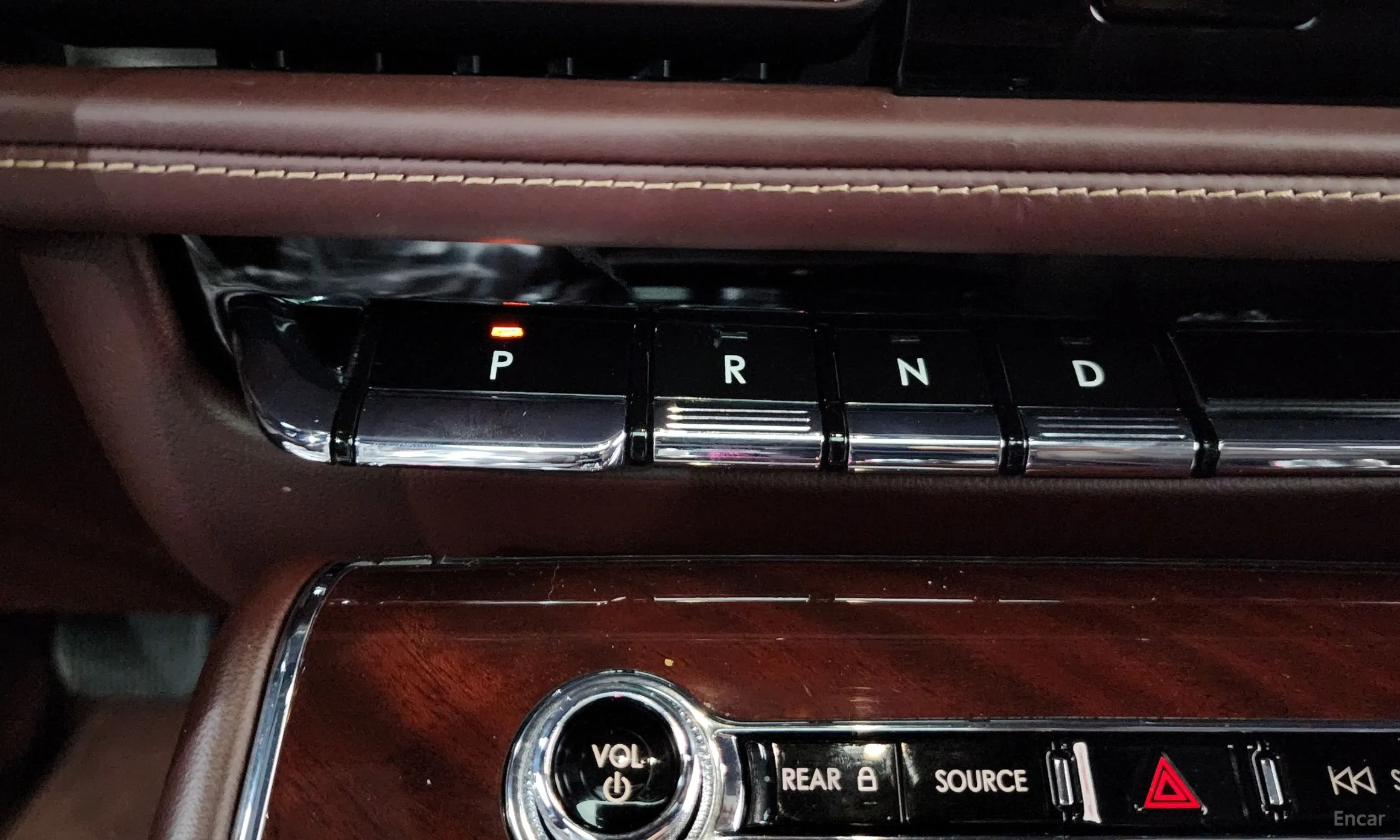 Lincoln Aviator 2nd Generation превью 9
