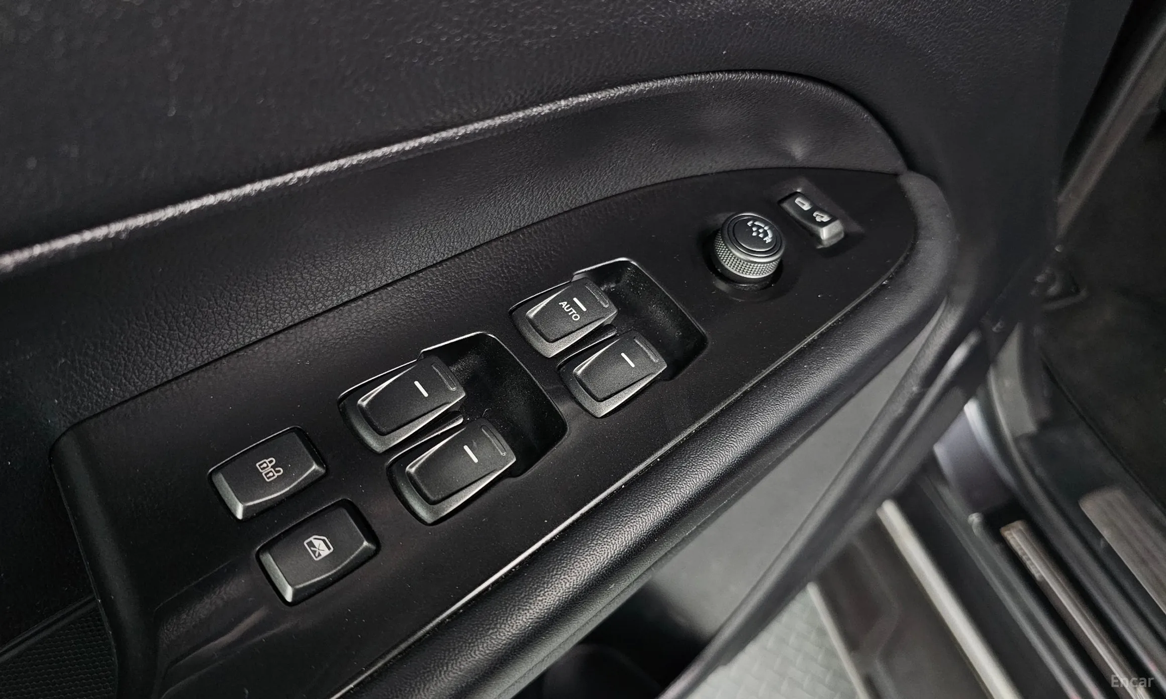 KG Mobility (SsangYong) Rexton Sports Khan превью 17