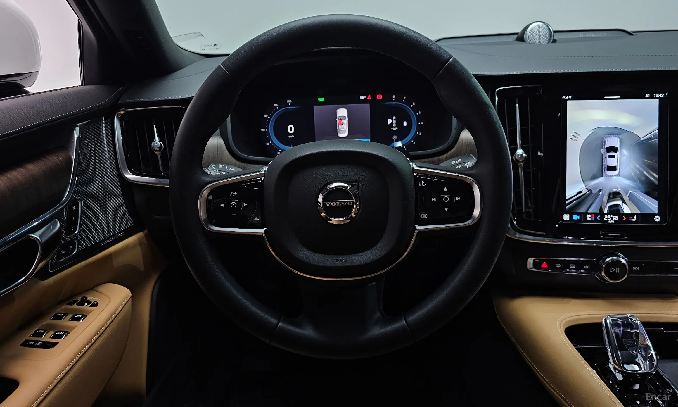 Volvo S90 превью 13