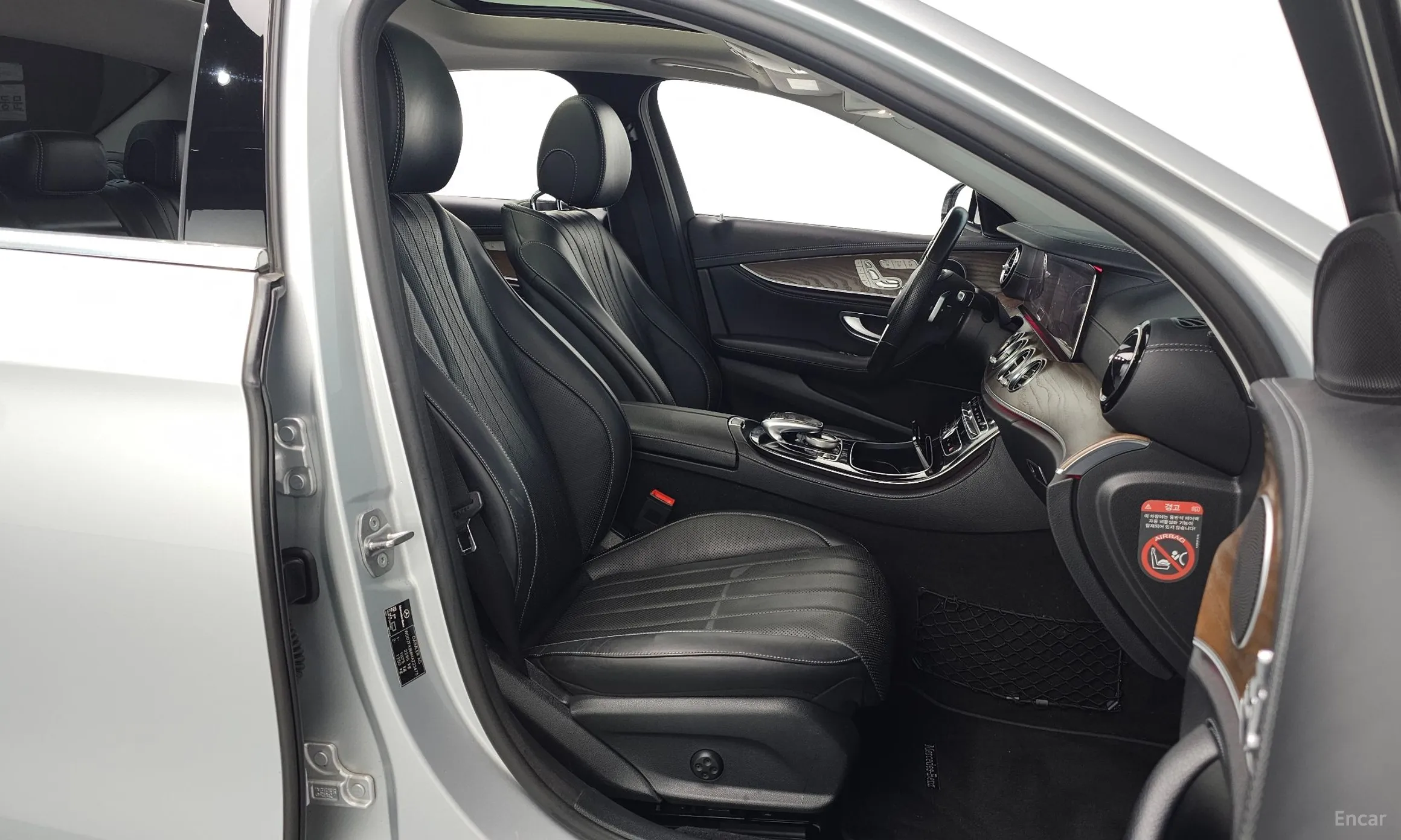Mercedes Benz E-Class W213 превью 10