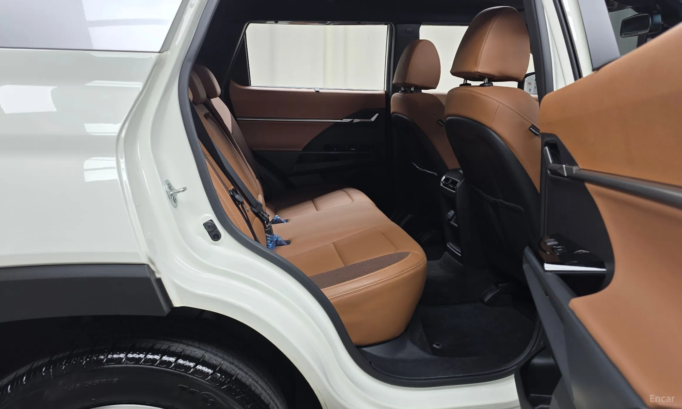 KG Mobility (SsangYong) Torres превью 12