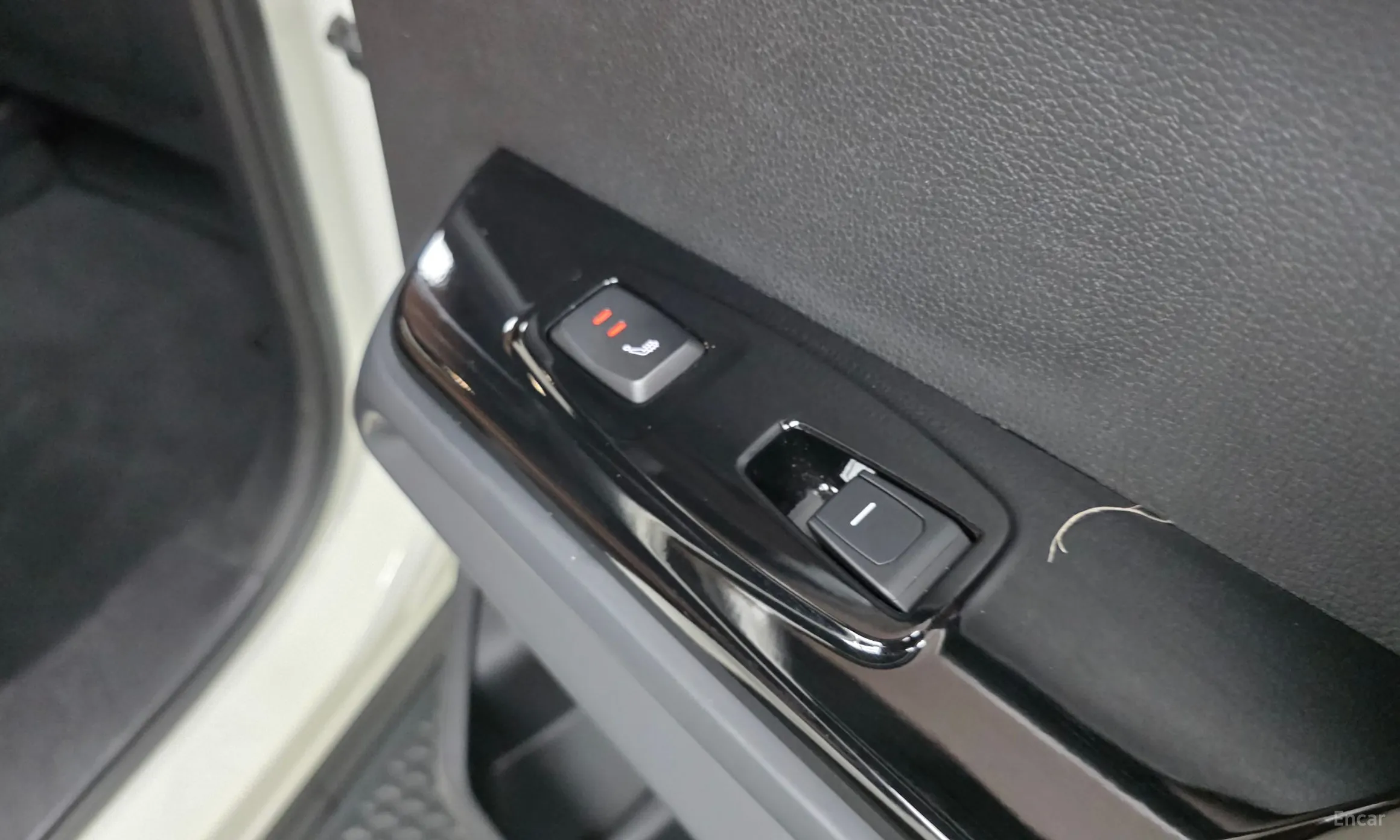 KG Mobility (SsangYong) Torres превью 18