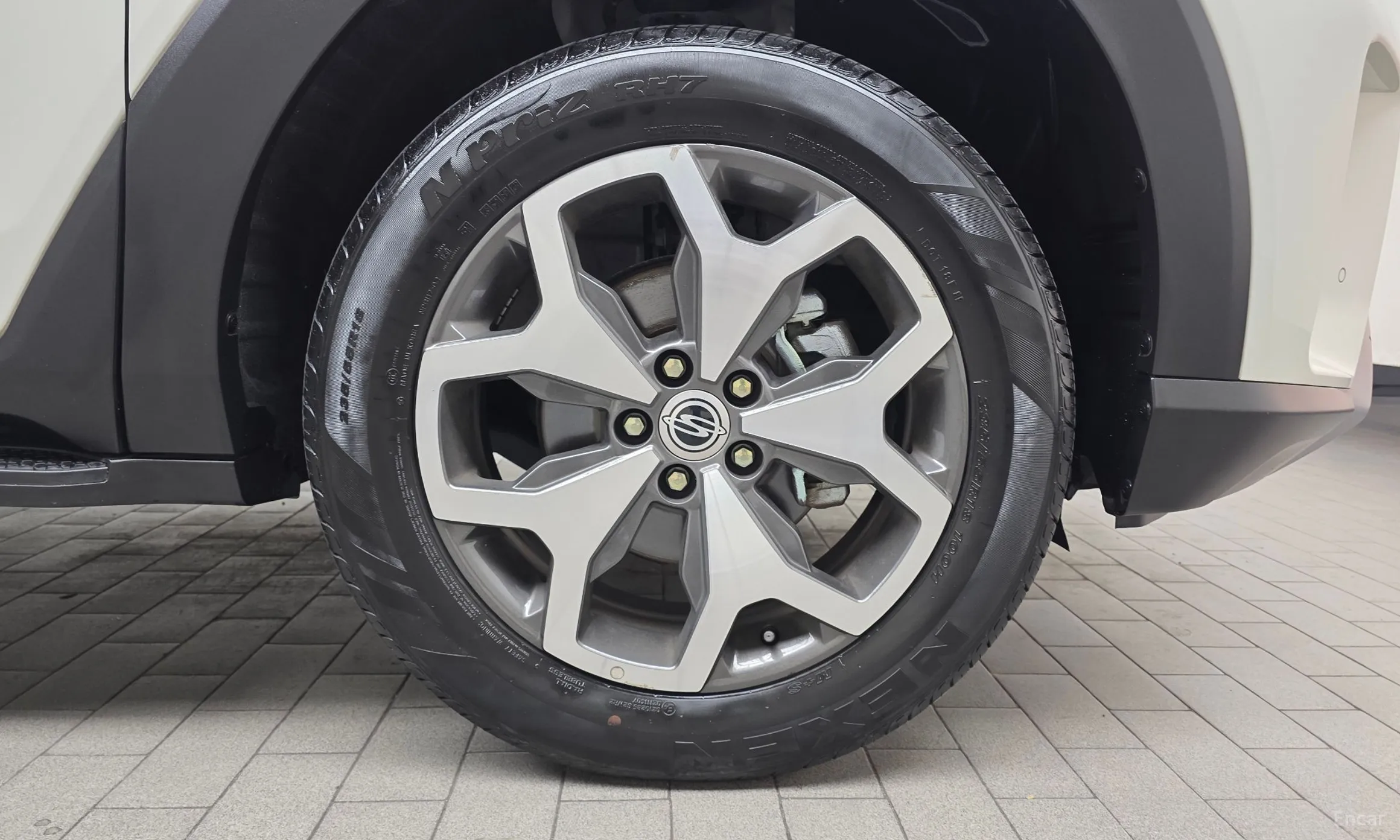 KG Mobility (SsangYong) Torres превью 5