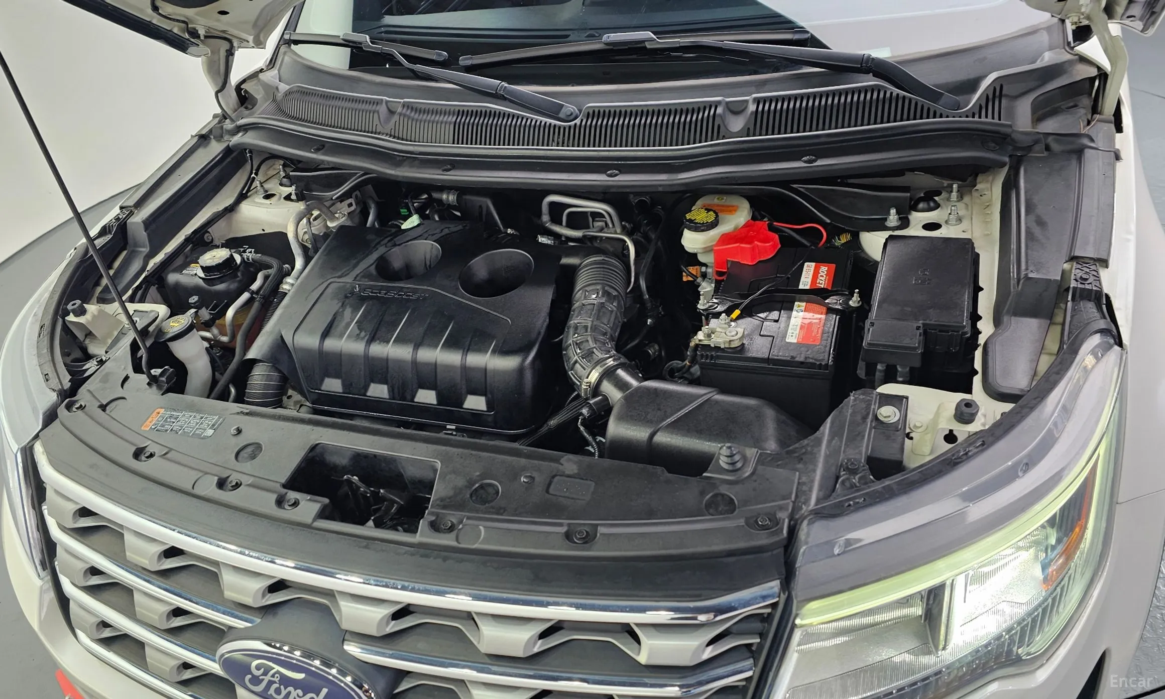Ford Explorer превью 6