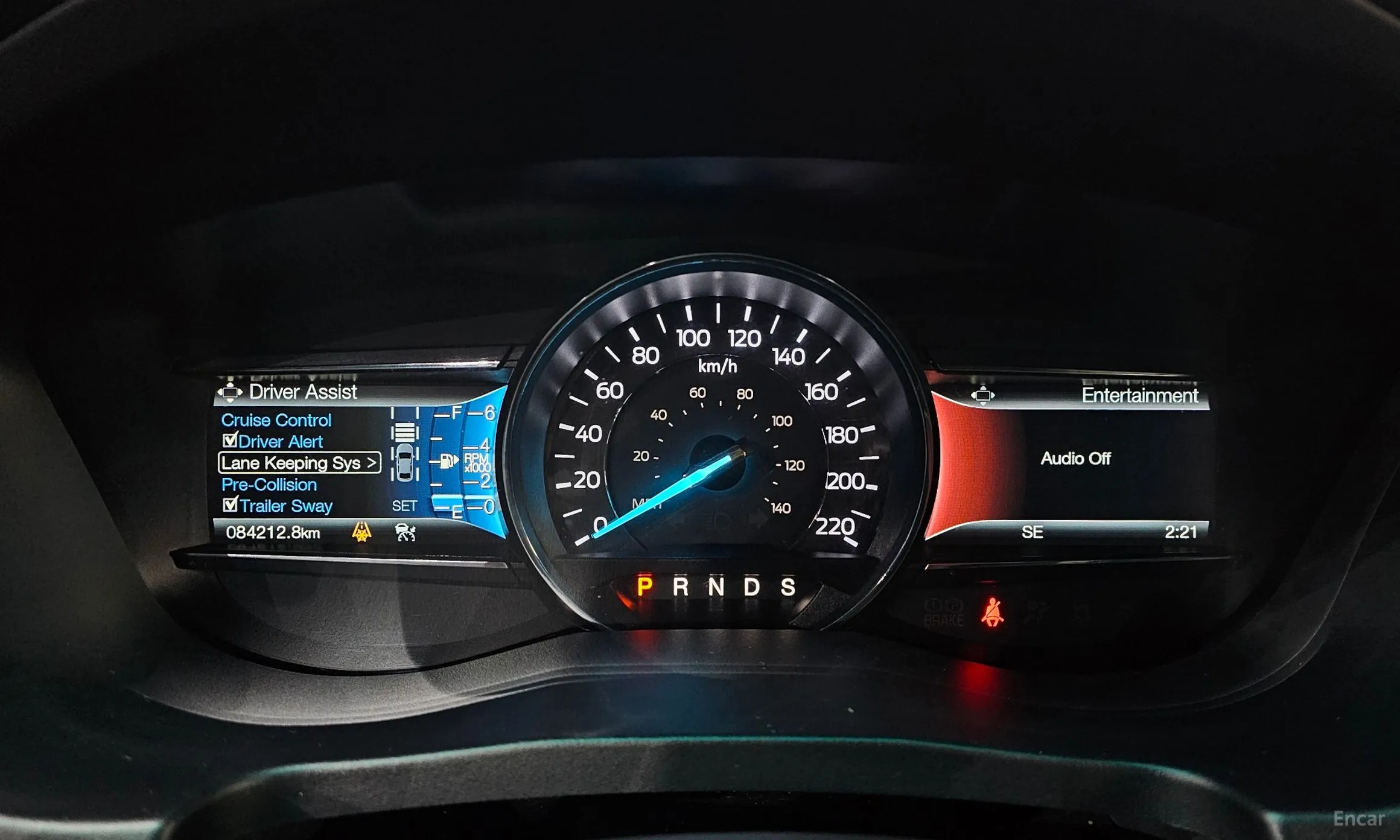 Ford Explorer превью 8