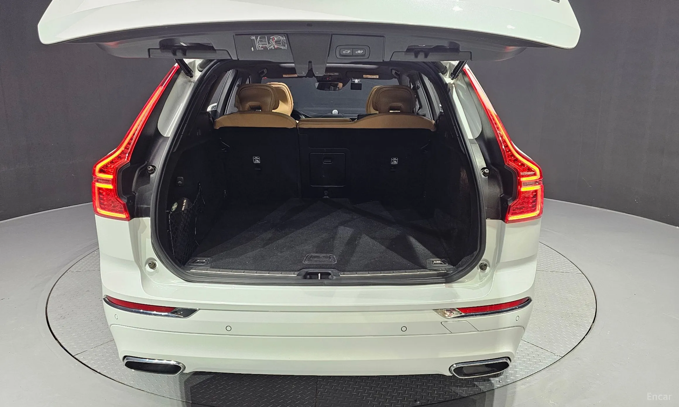 Volvo XC60 Gen 2 превью 20