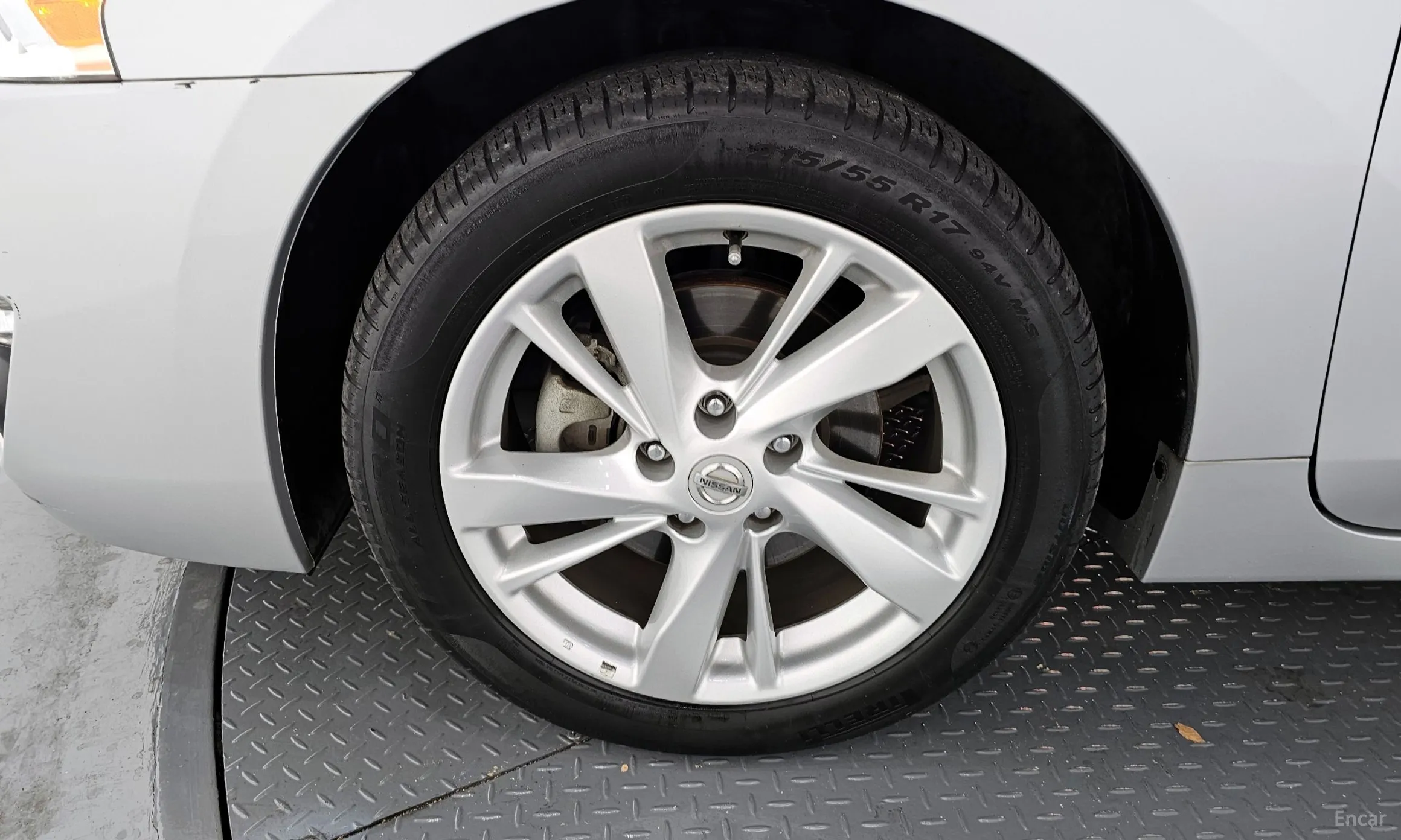 Nissan Altima превью 5