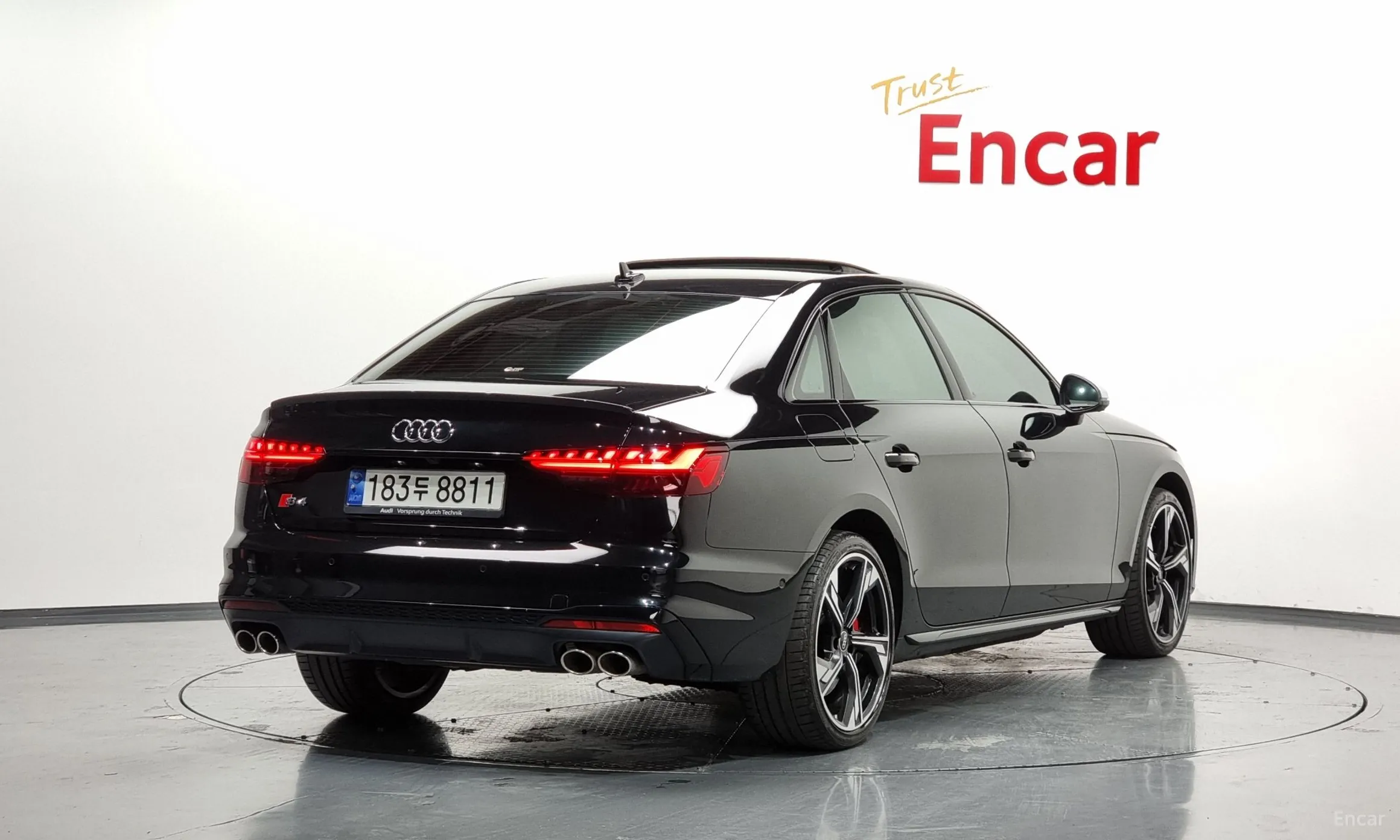 Audi S4 (B9)