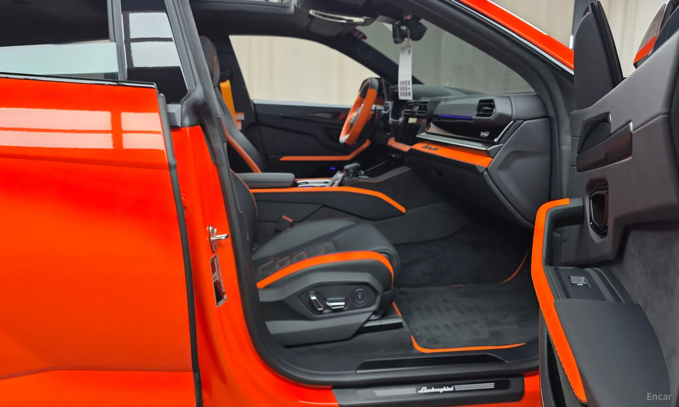 Lamborghini Urus превью 11