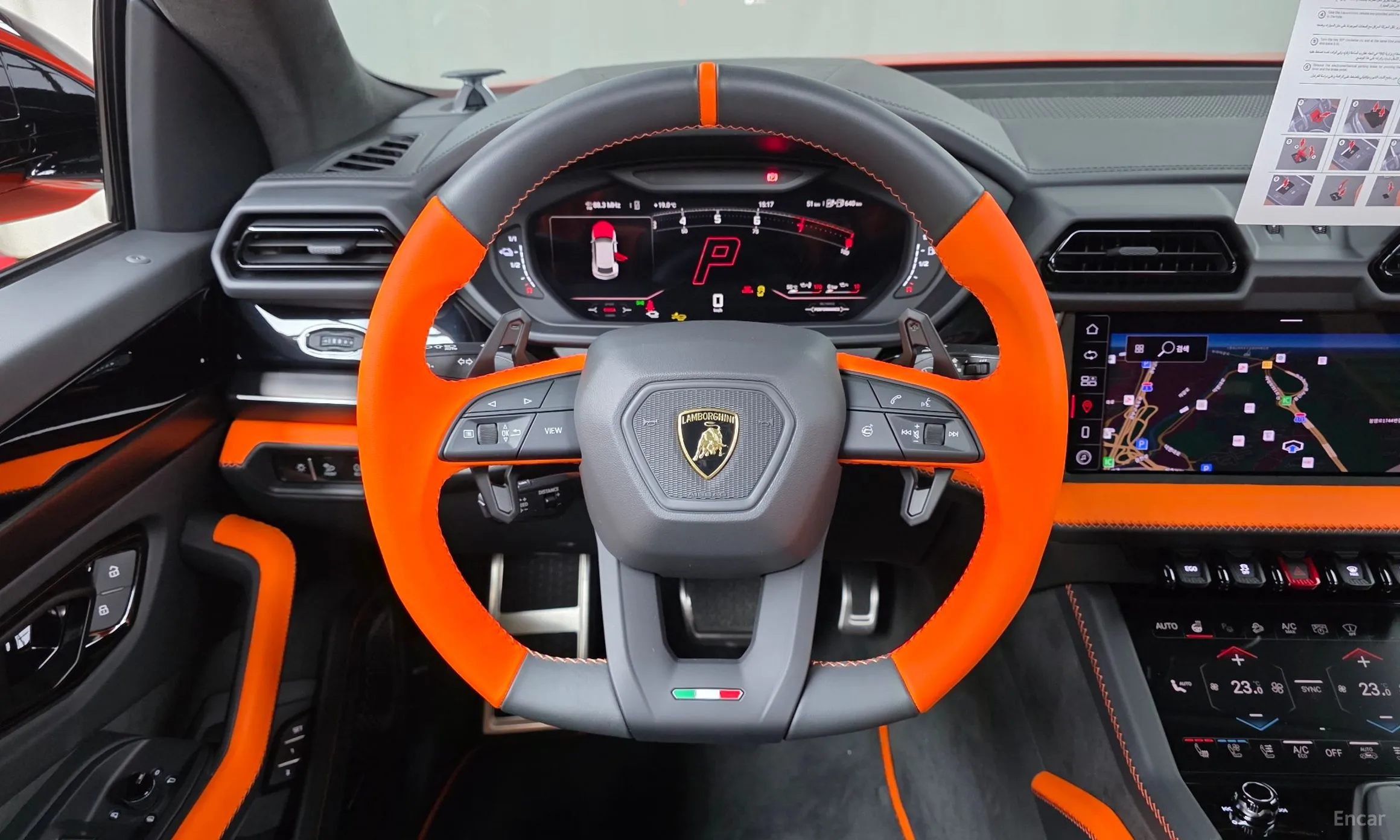 Lamborghini Urus превью 13