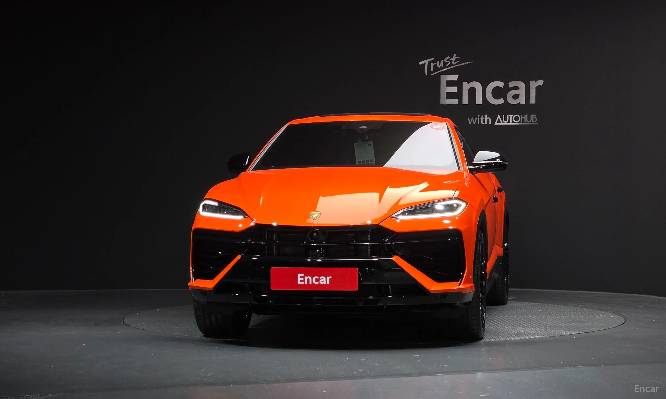 Lamborghini Urus превью 3