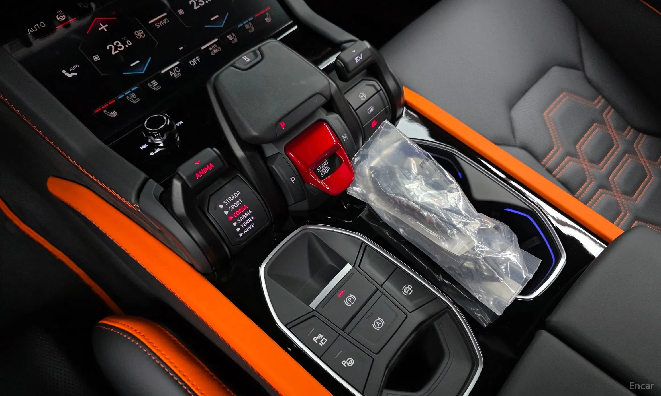 Lamborghini Urus превью 9