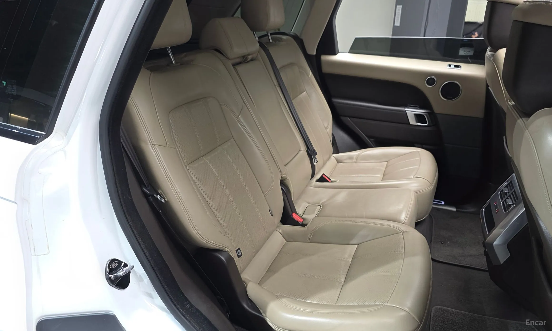 Land Rover Range Rover Sport 2nd Generation превью 12