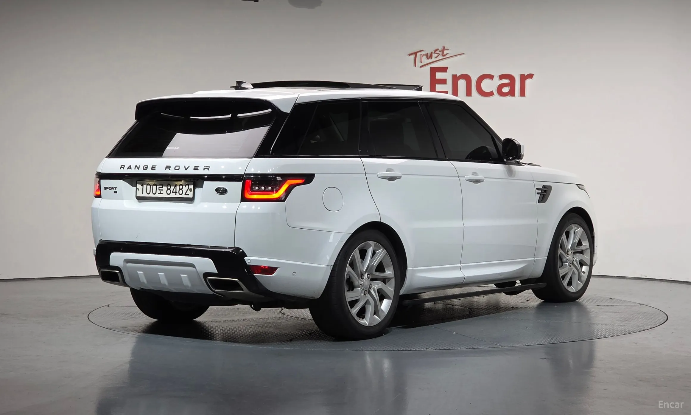 Land Rover Range Rover Sport 2nd Generation