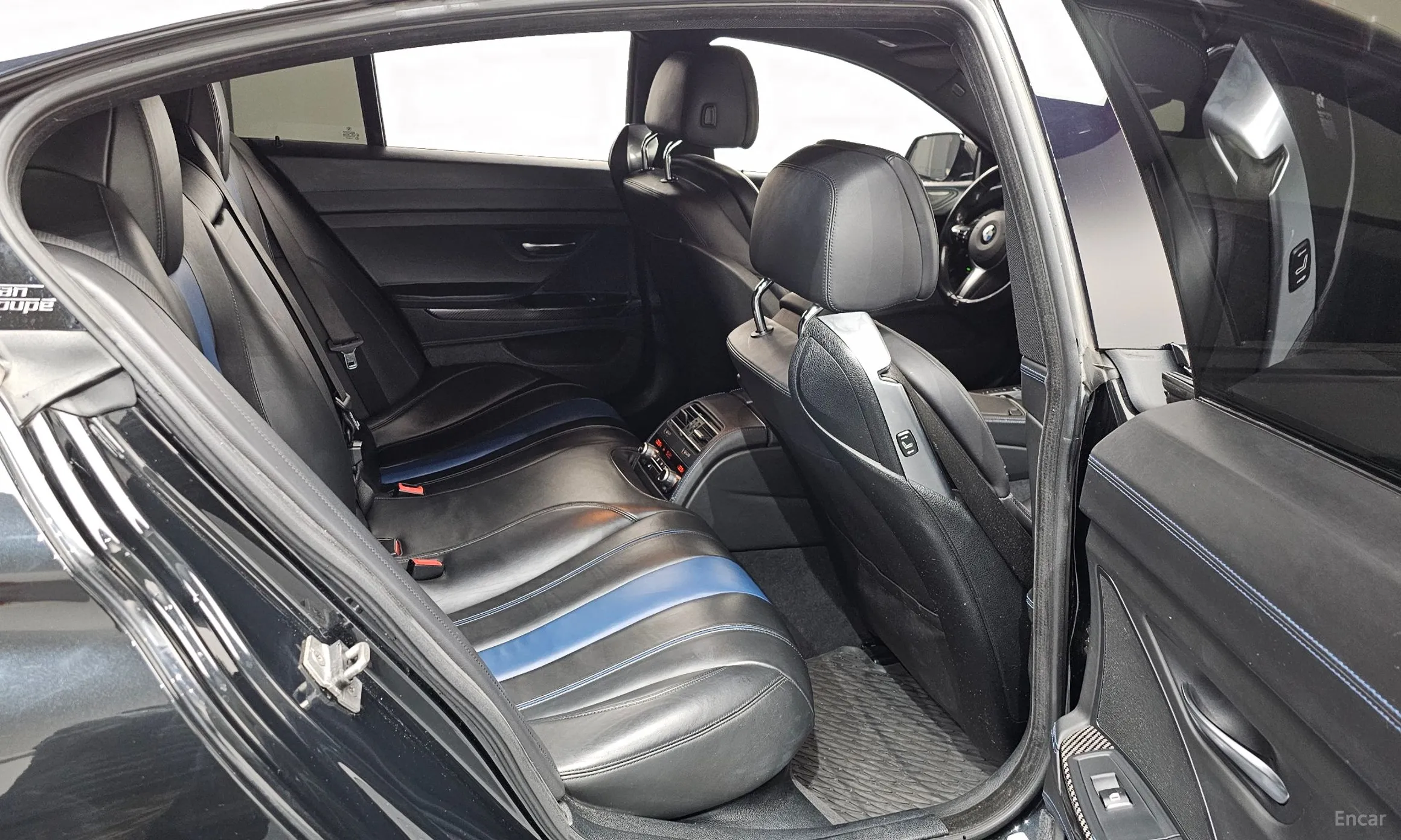 BMW 6 Series (F12) превью 12